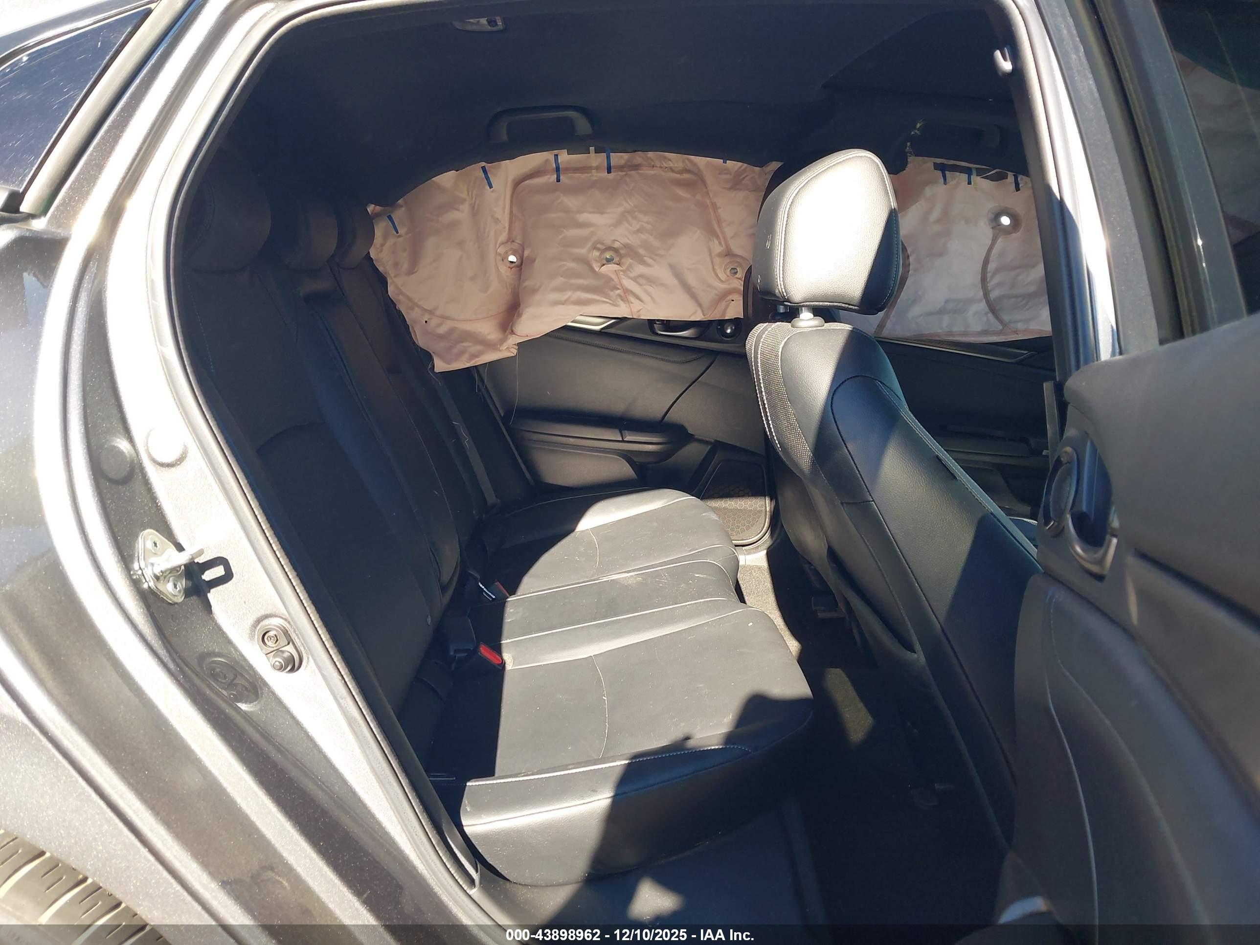 HONDA CIVIC image 8