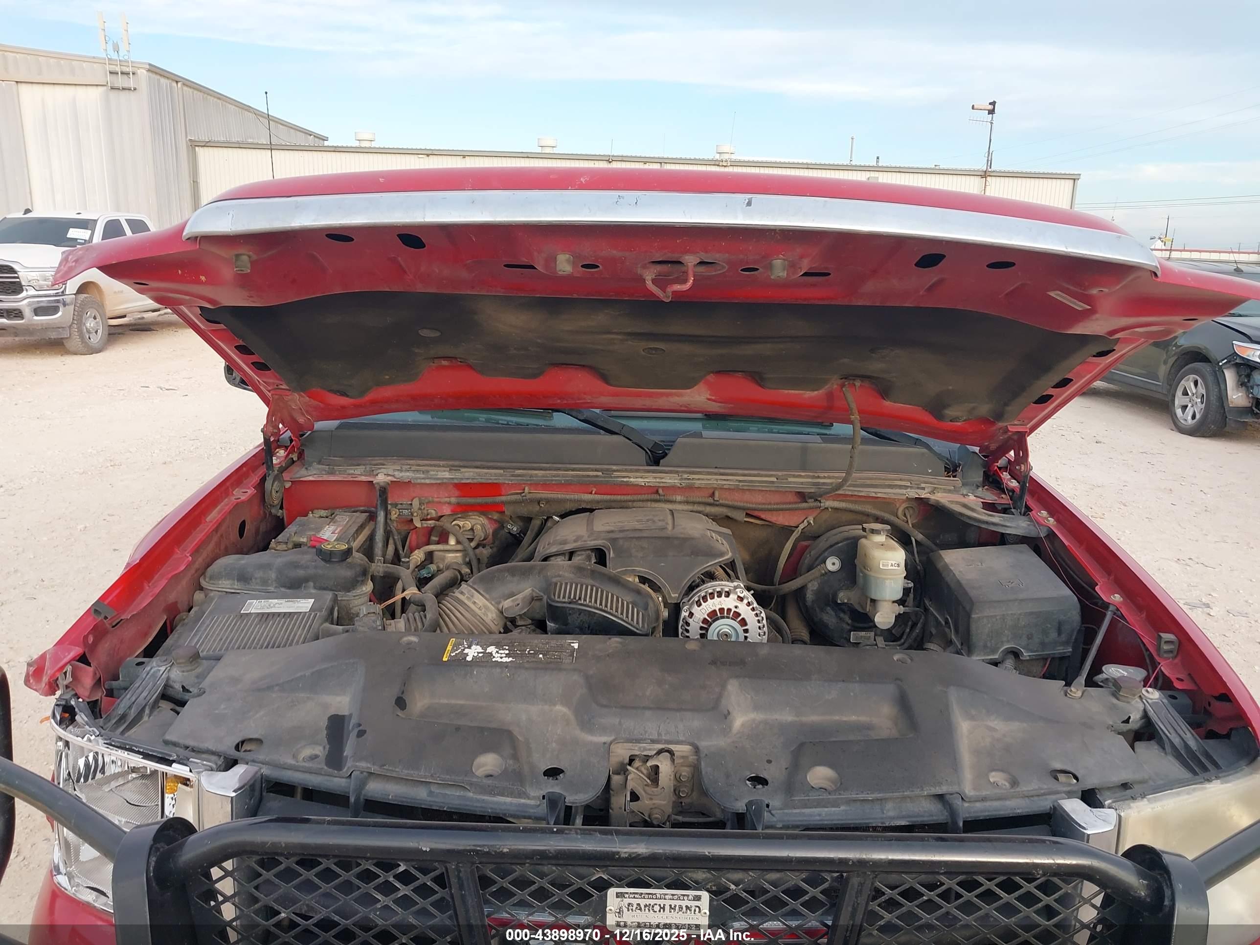 GMC SIERRA image 10