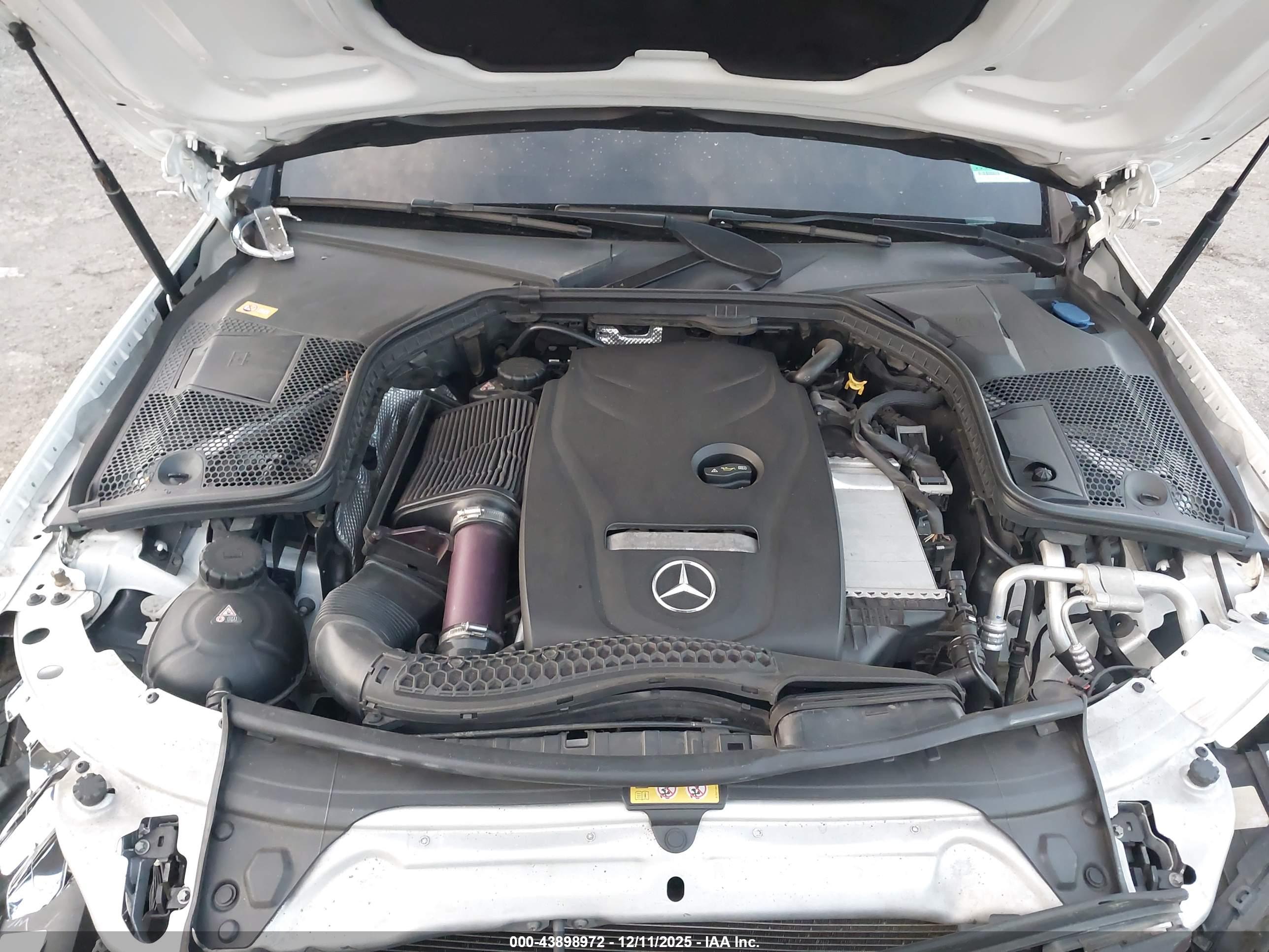 MERCEDES-BENZ C image 10