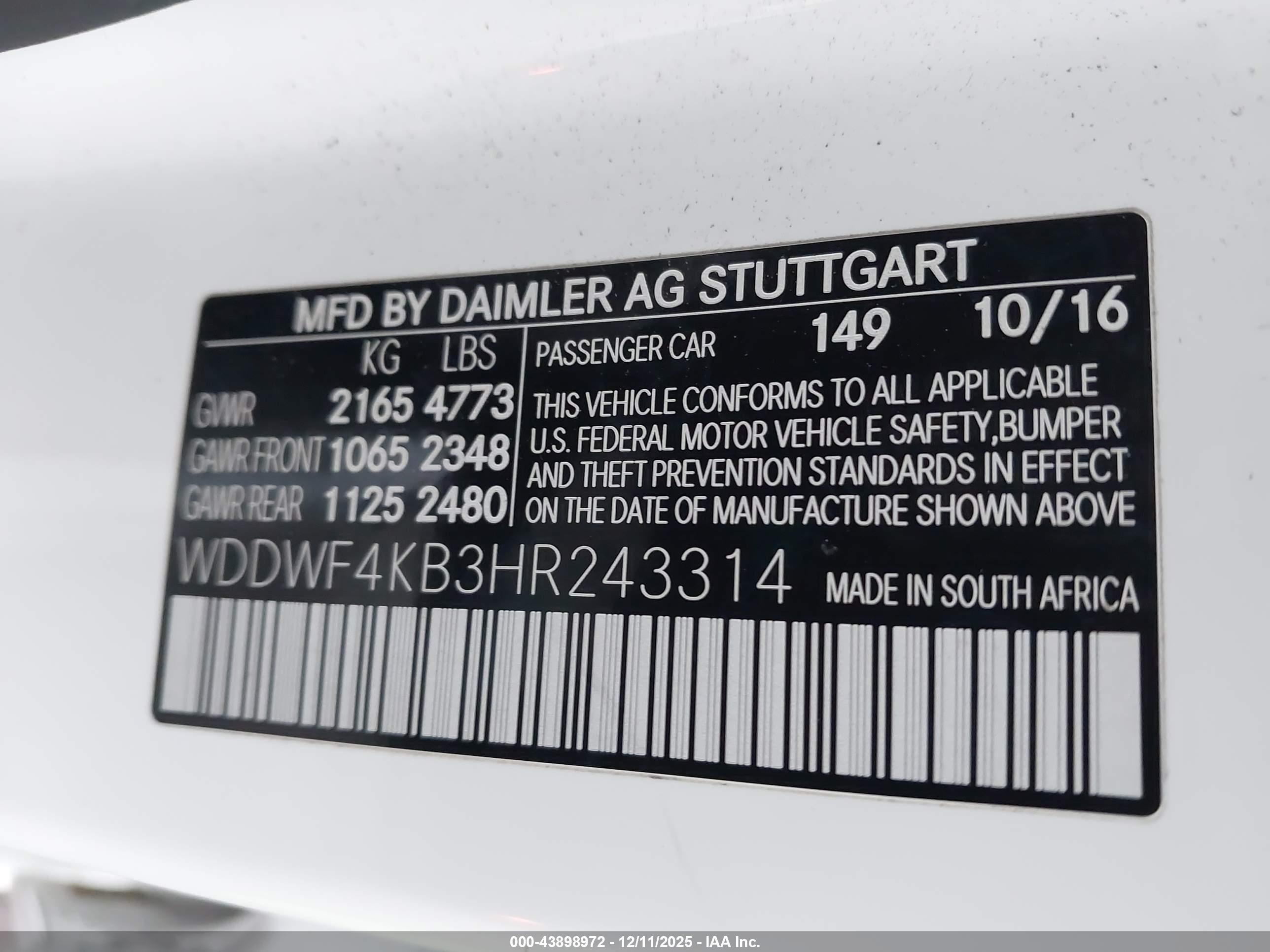 MERCEDES-BENZ C image 9