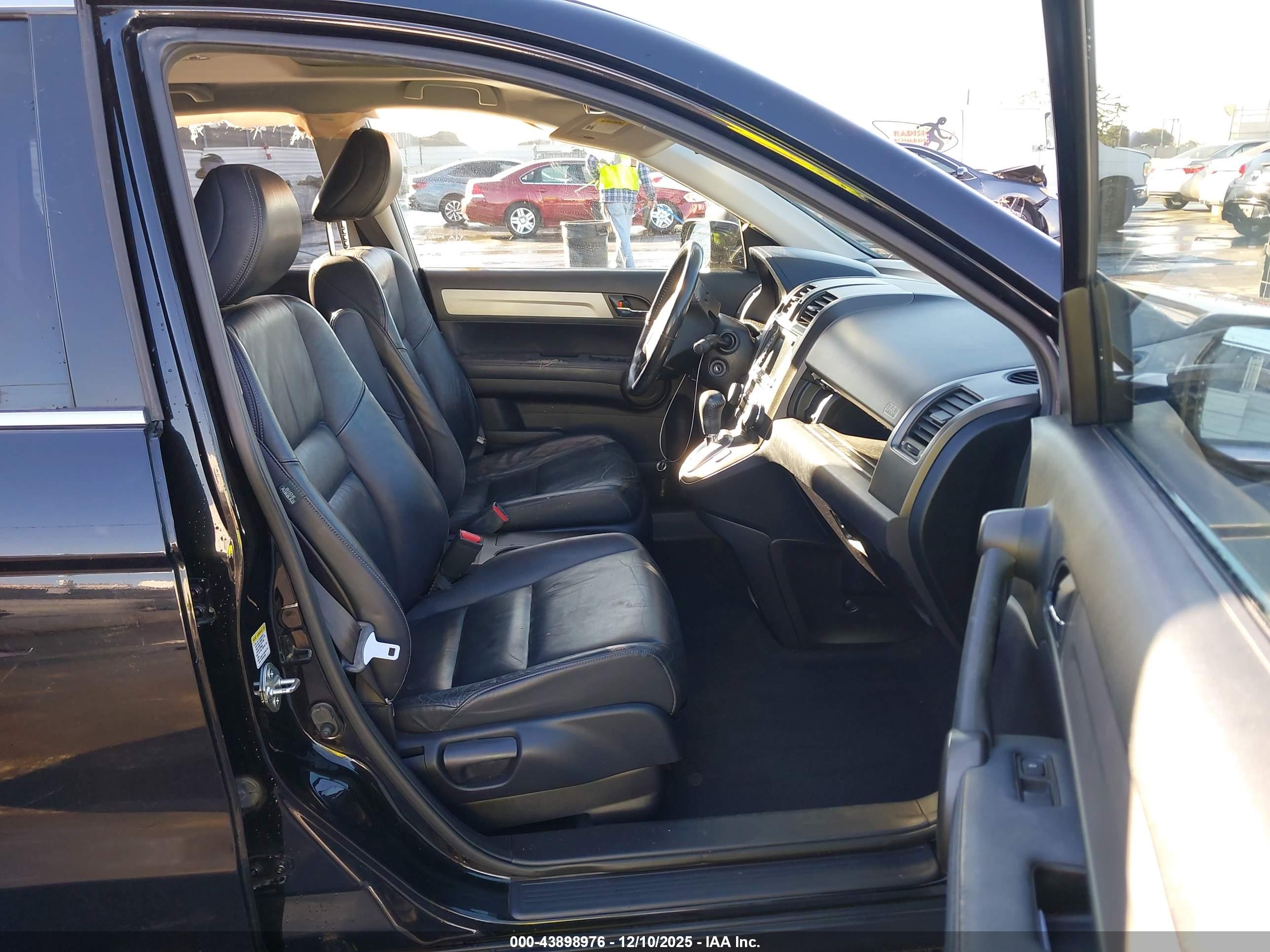 HONDA CR-V image 5