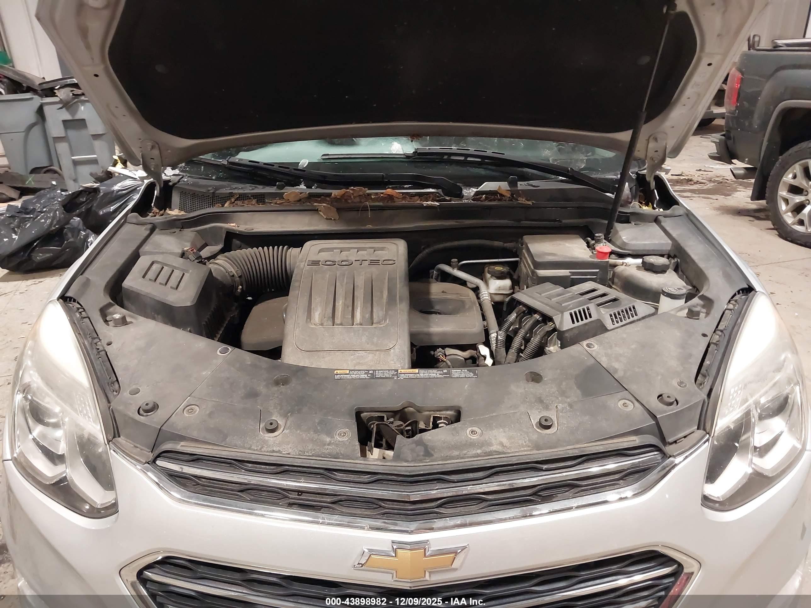 CHEVROLET EQUINOX image 10