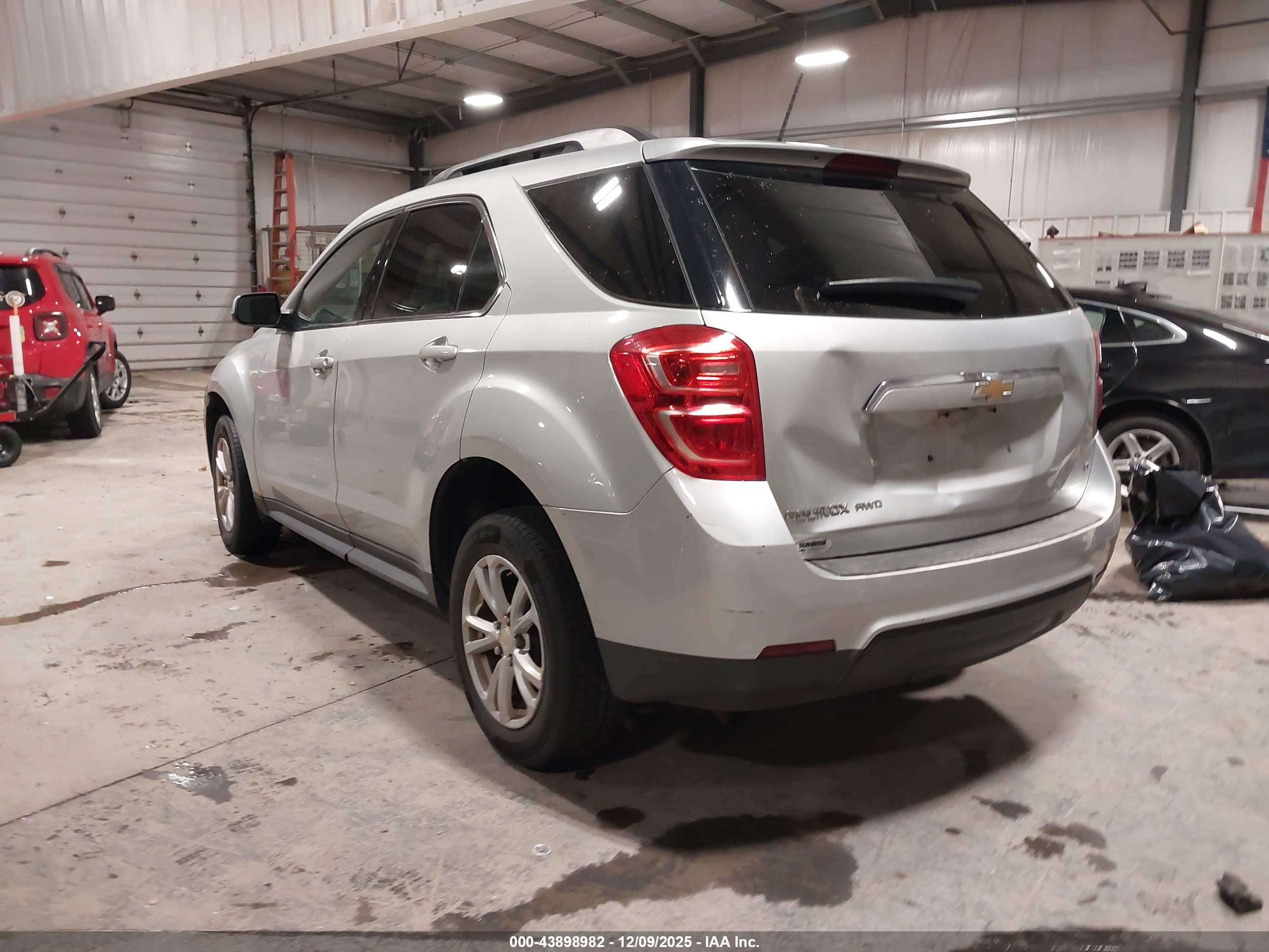 CHEVROLET EQUINOX image 3