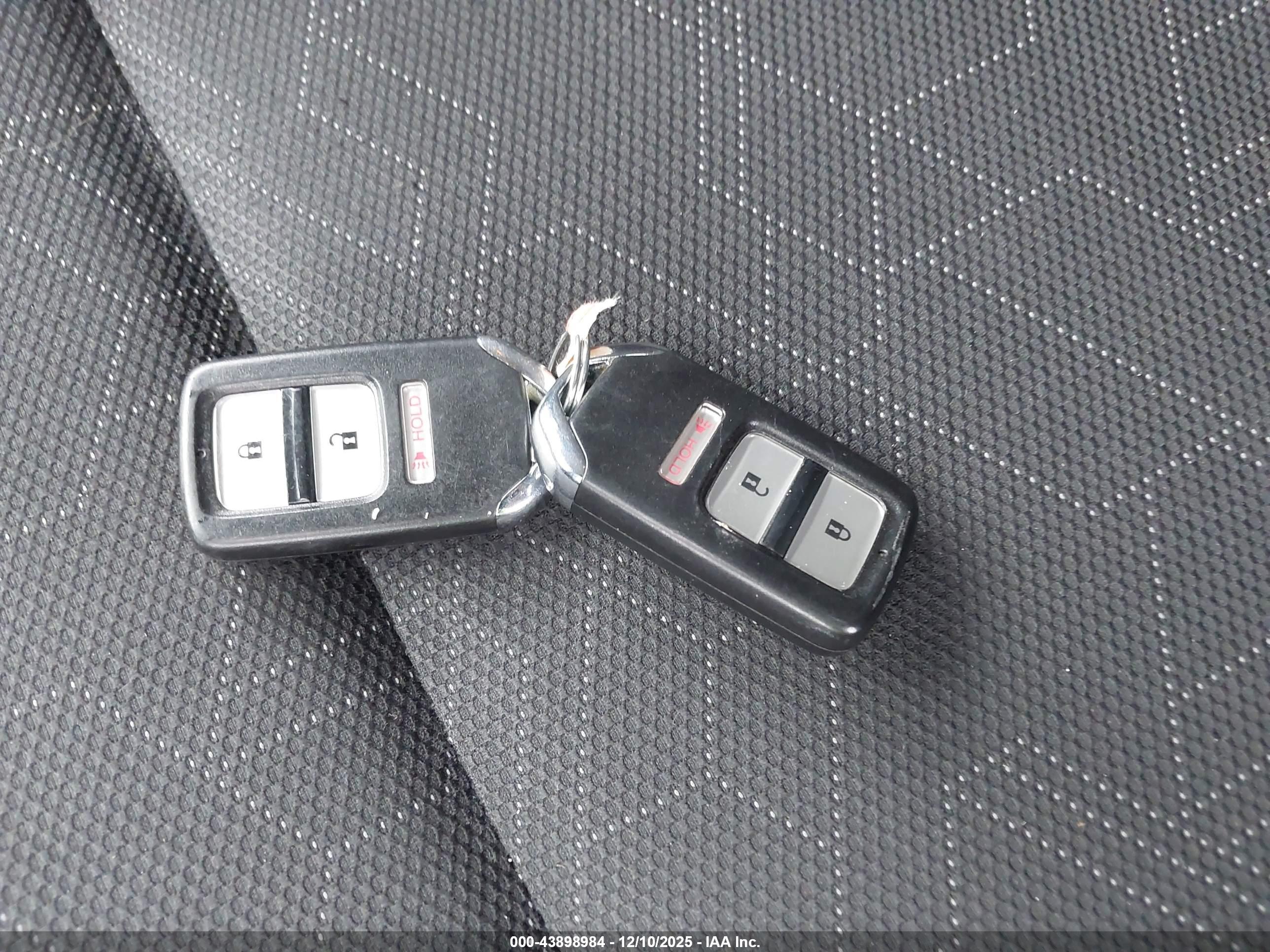 HONDA FIT image 11