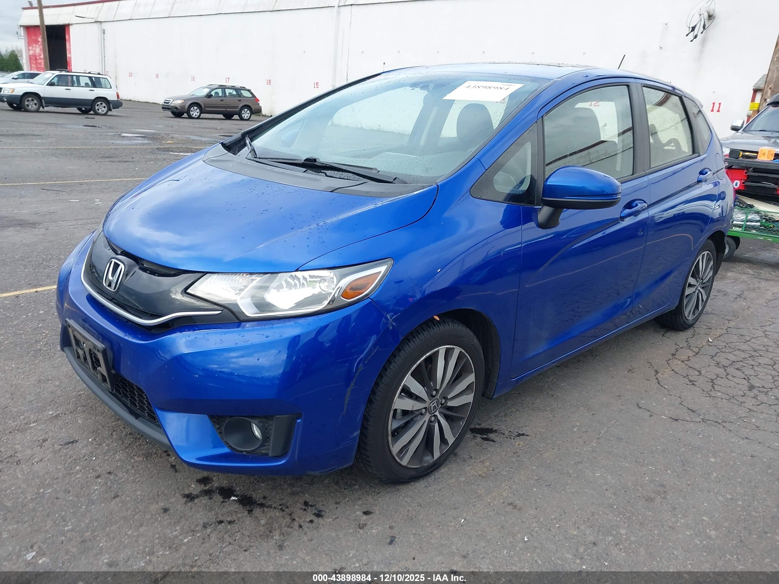 HONDA FIT image 2