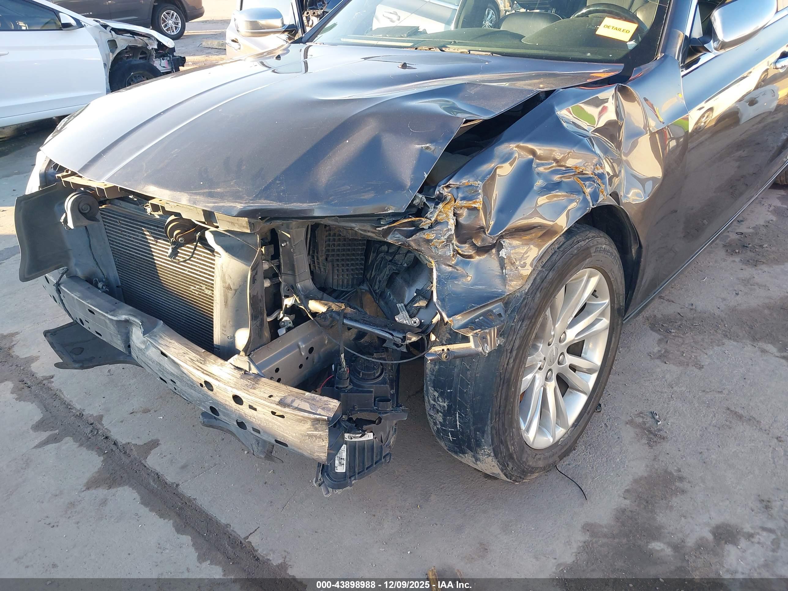 CHRYSLER 300C image 6