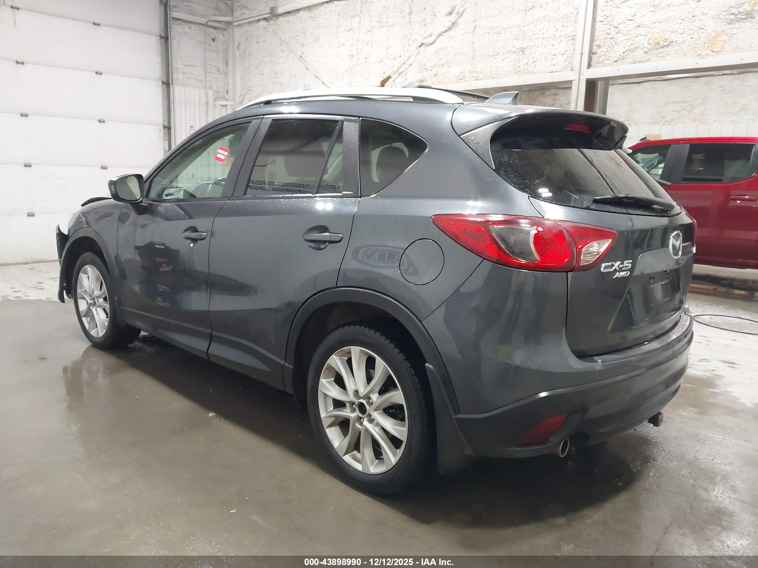 MAZDA CX-5 image 3