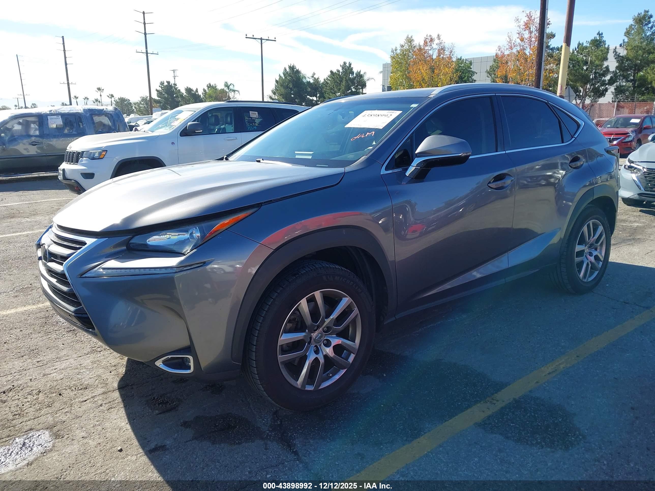 LEXUS NX image 2