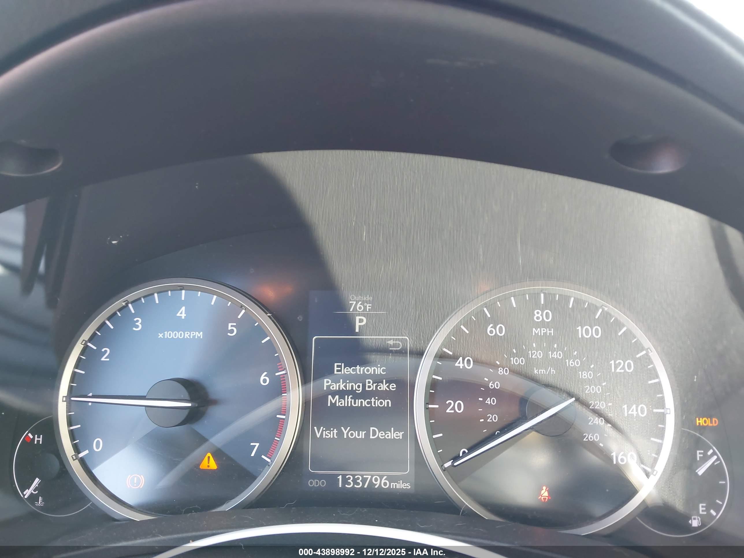 LEXUS NX image 7