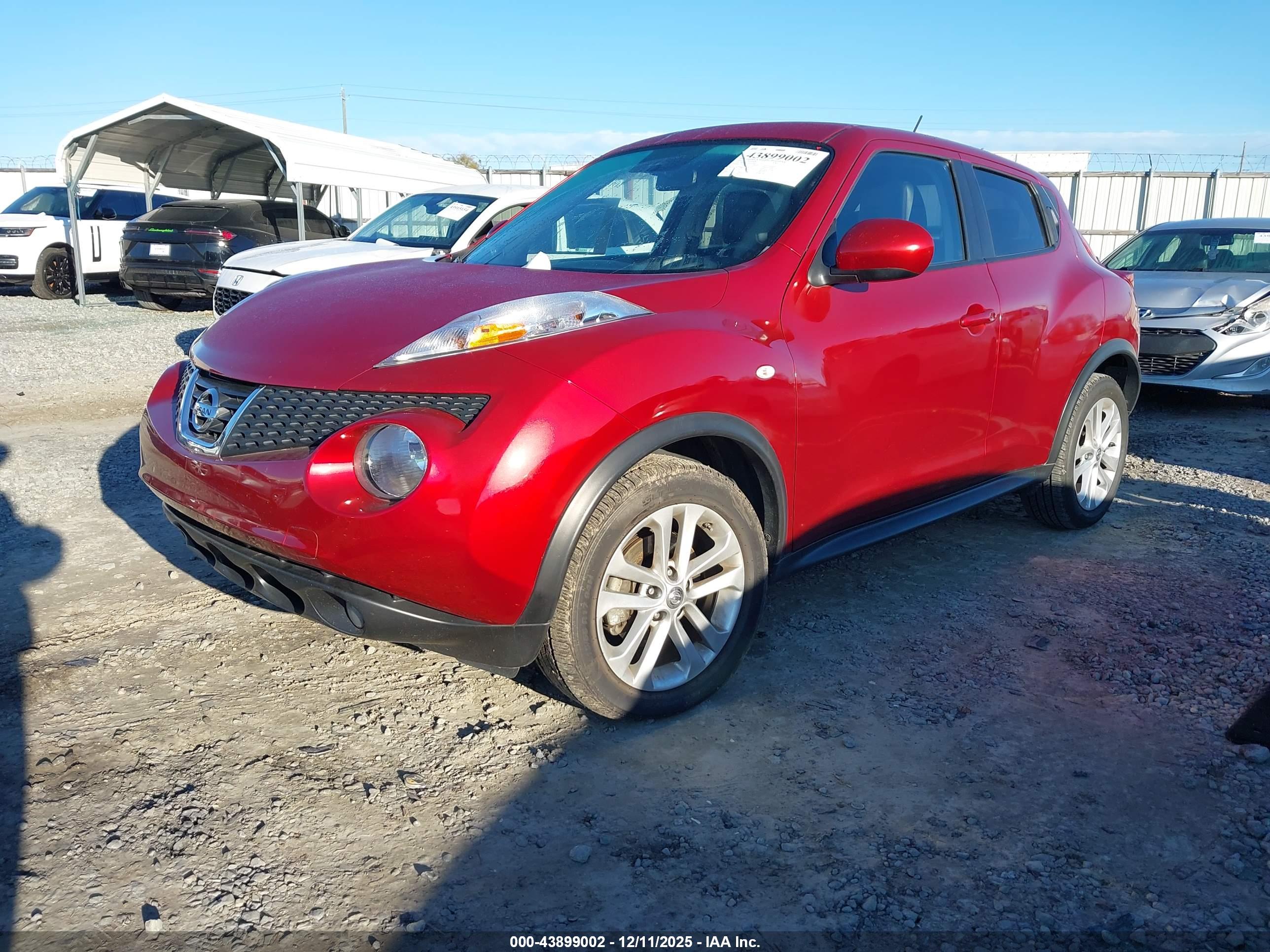 NISSAN JUKE image 2