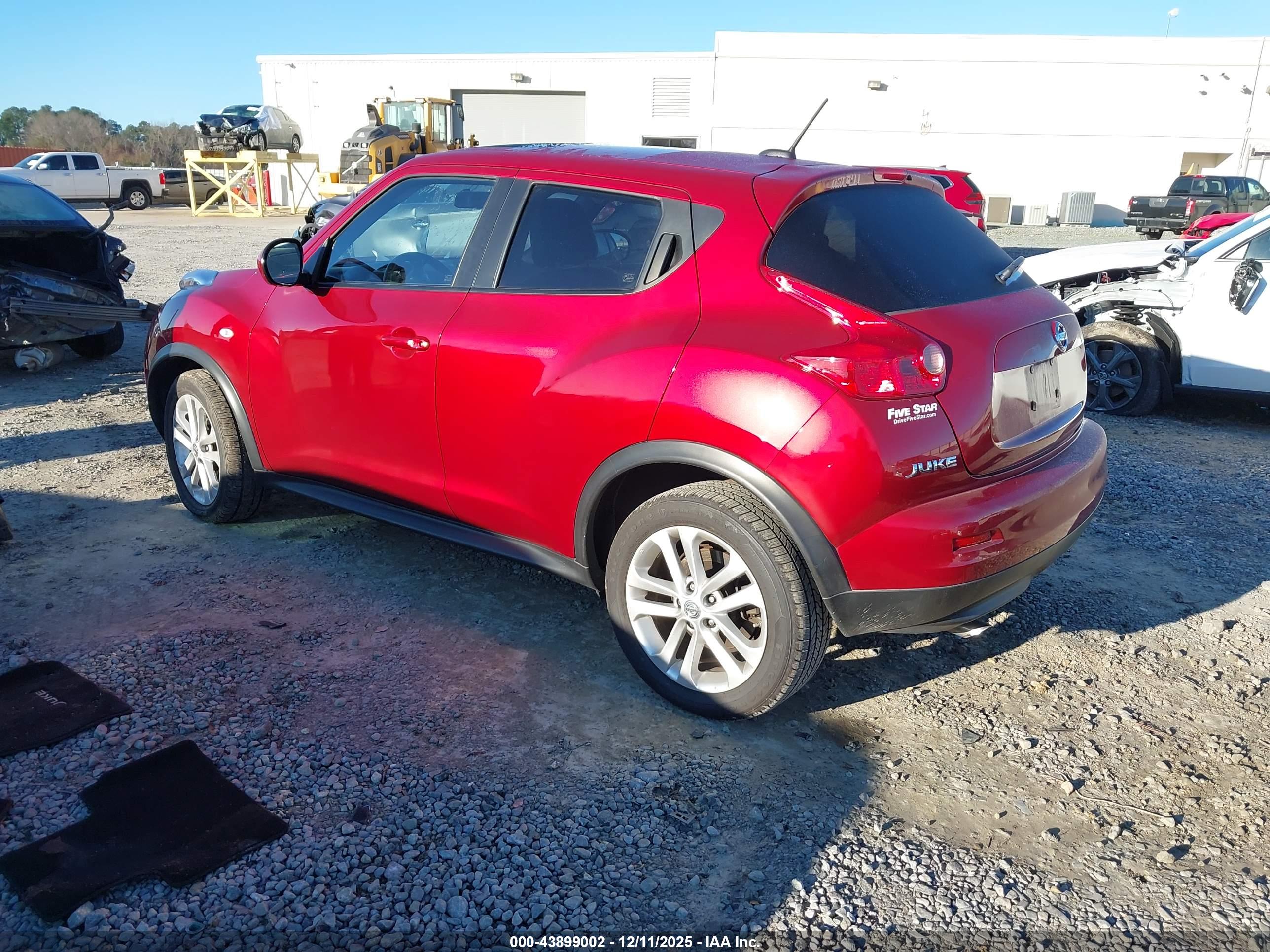 NISSAN JUKE image 3