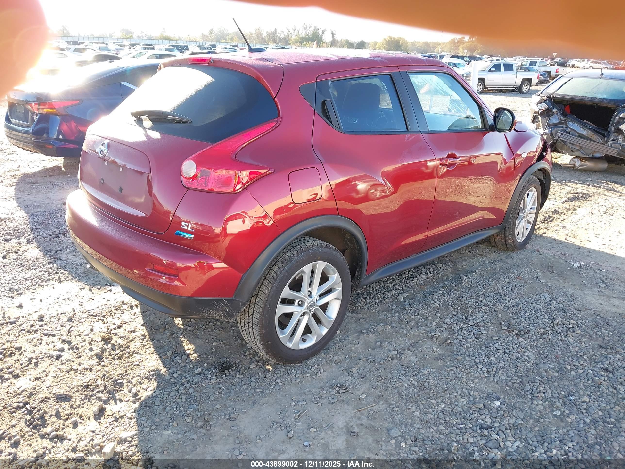 NISSAN JUKE image 4