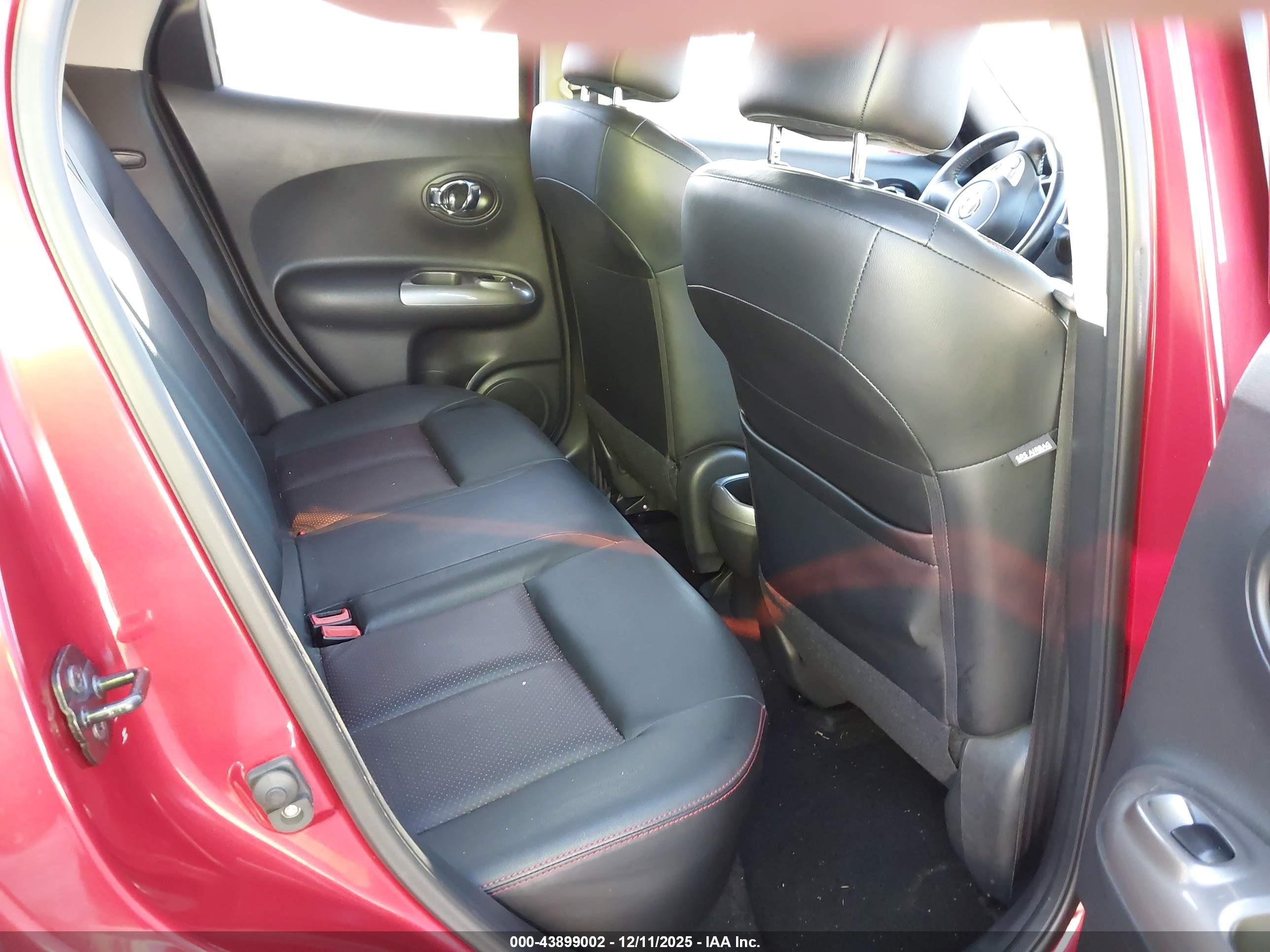 NISSAN JUKE image 8