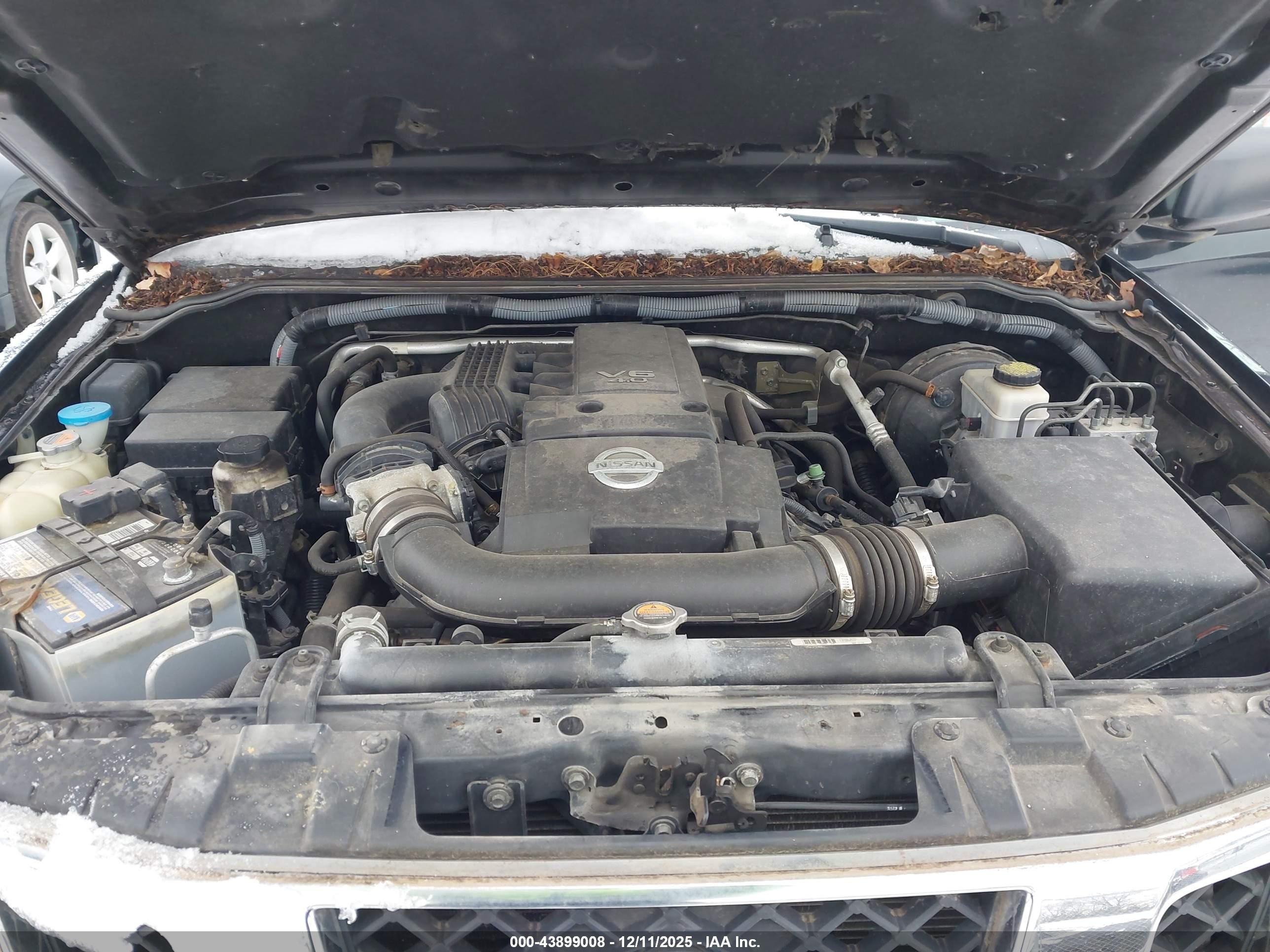 NISSAN FRONTIER image 10