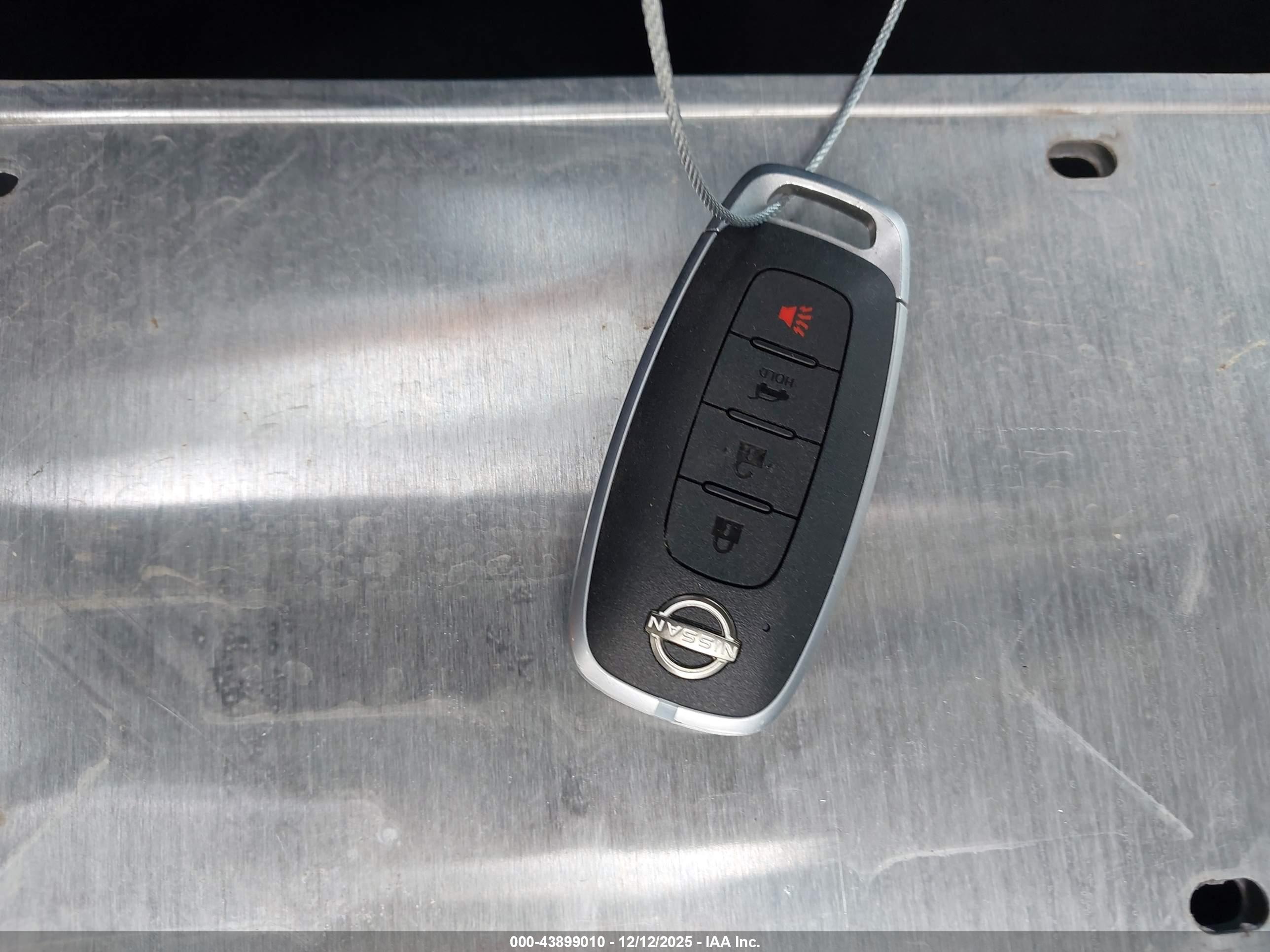 NISSAN ARIYA image 11