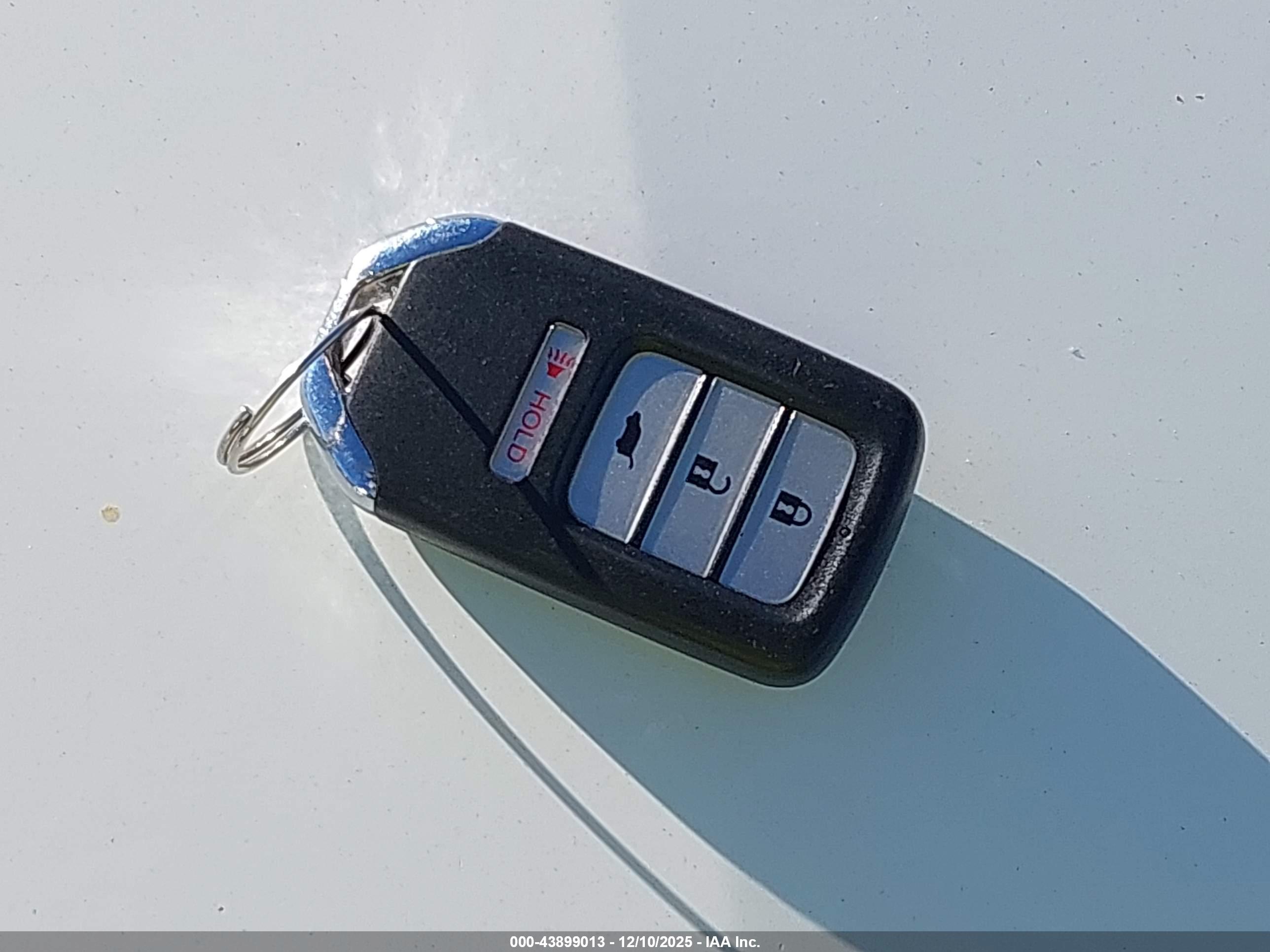 HONDA CR-V image 11