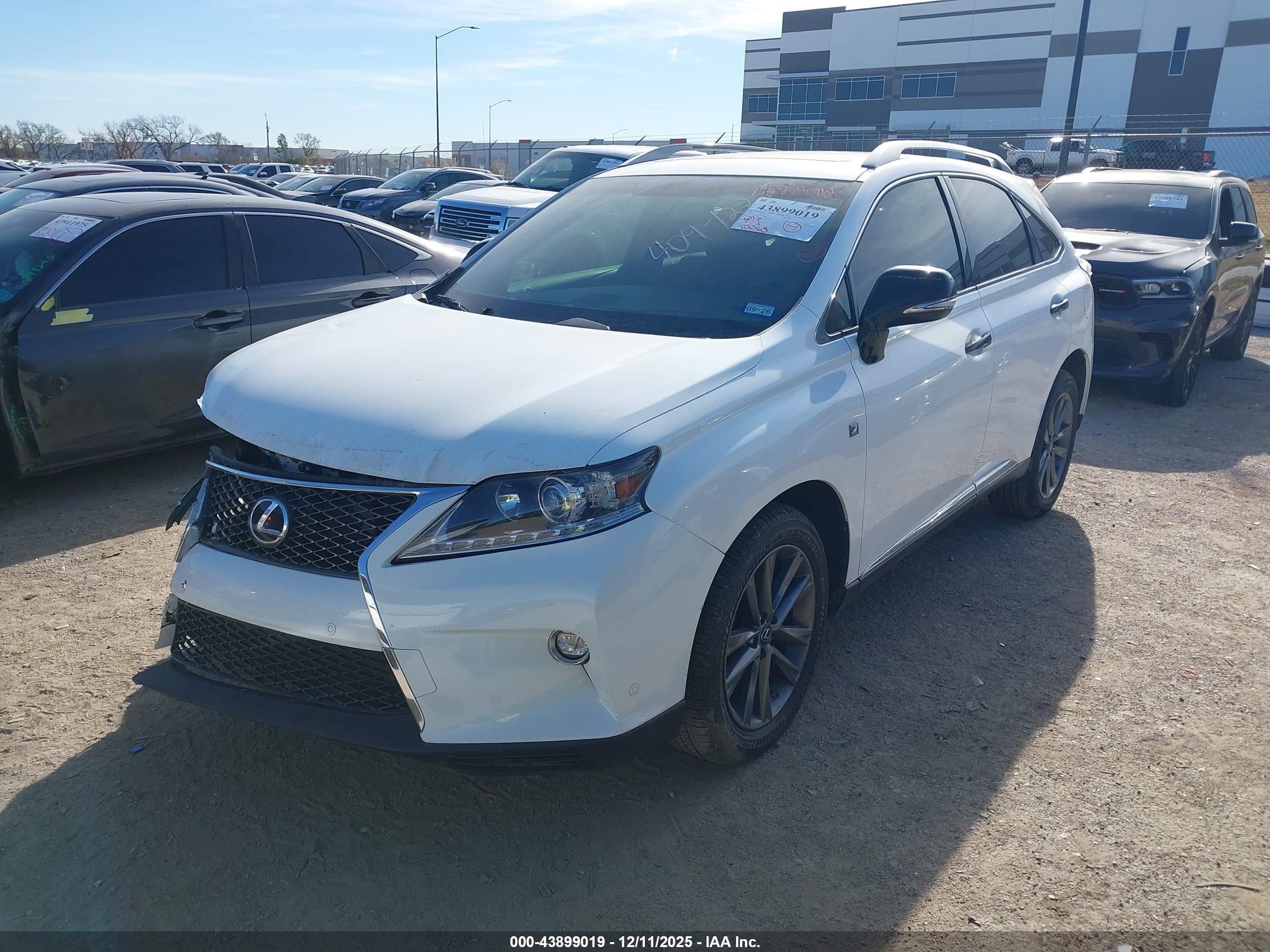LEXUS RX image 2