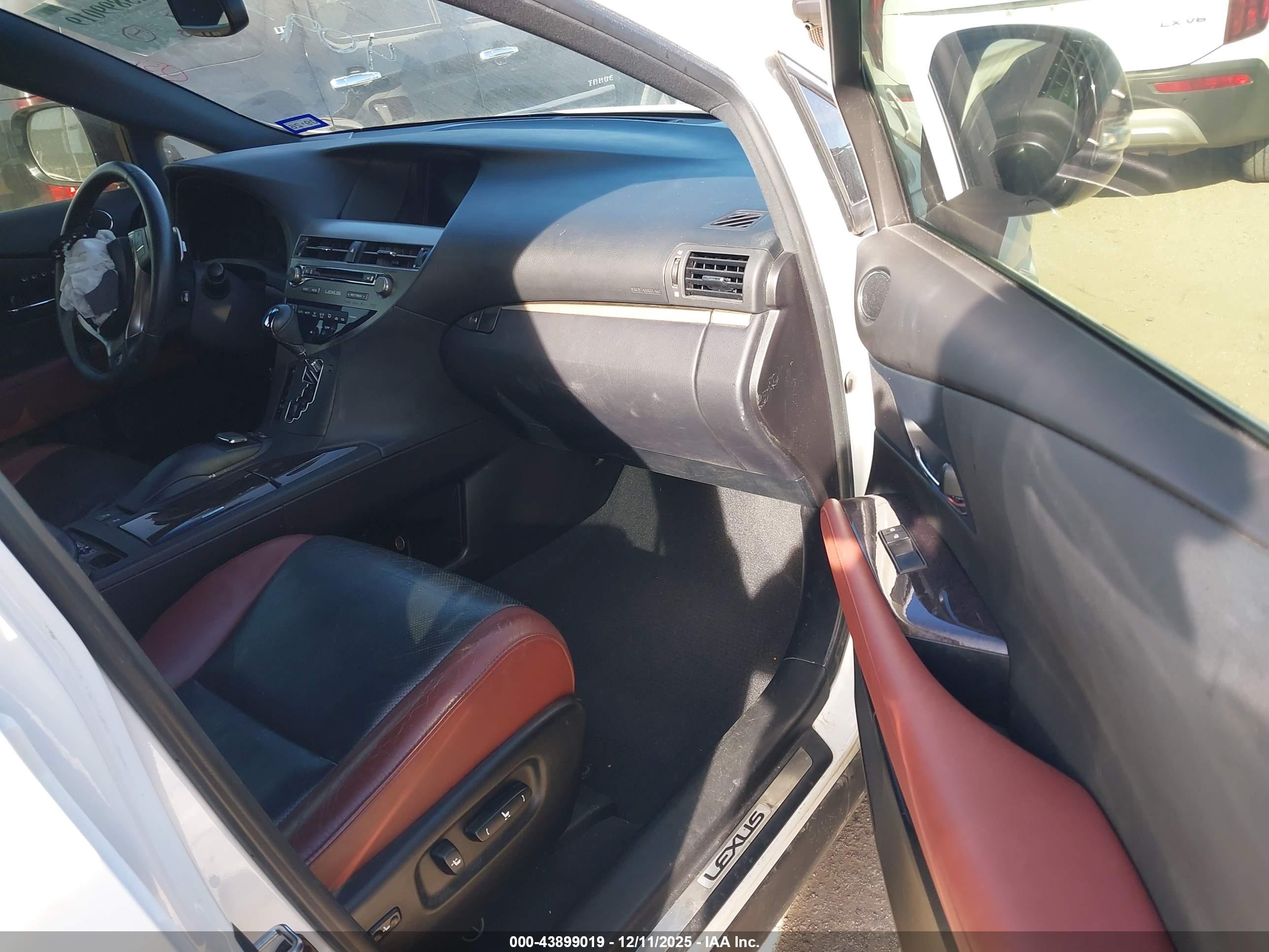 LEXUS RX image 5
