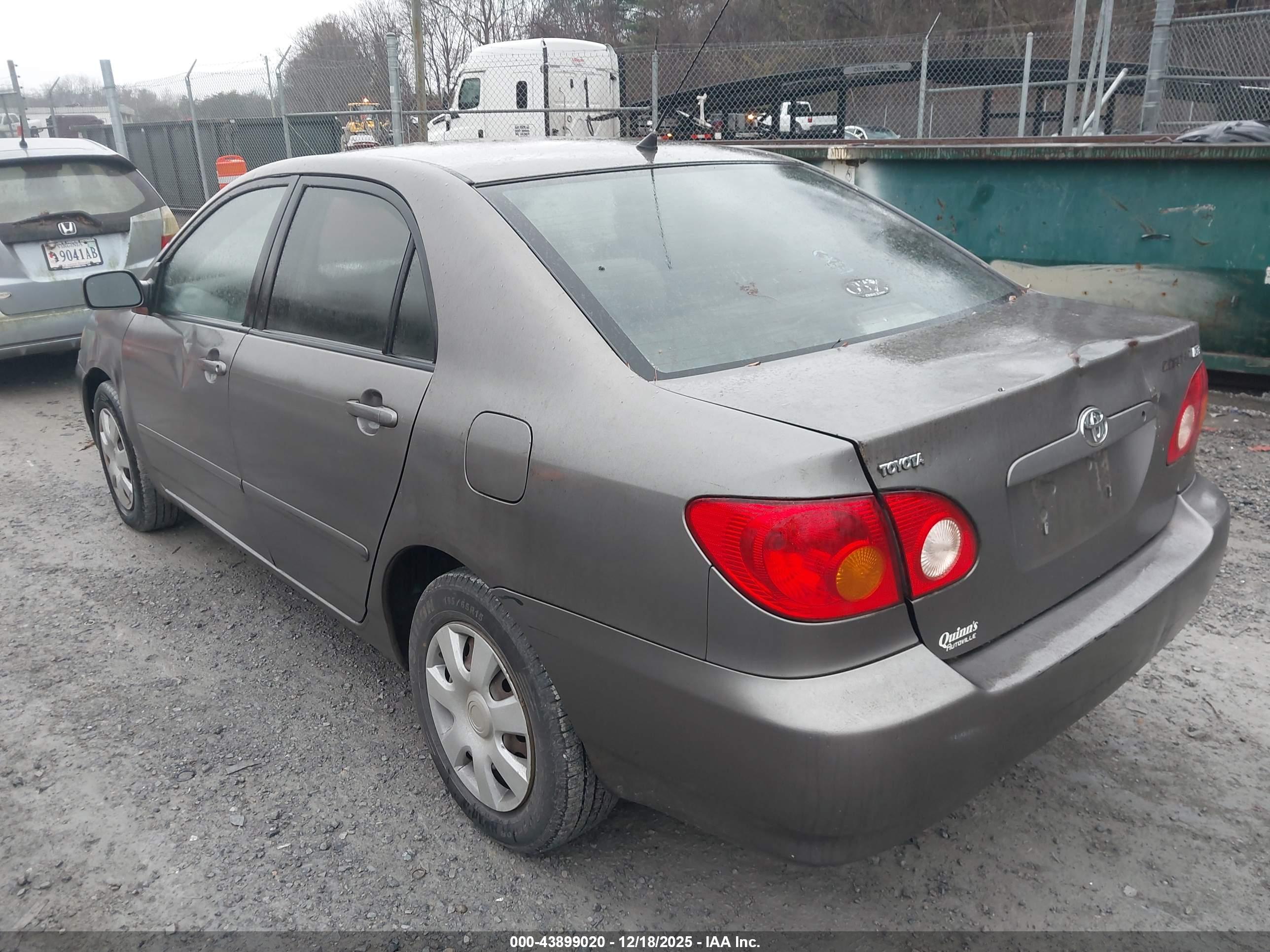 TOYOTA COROLLA image 3