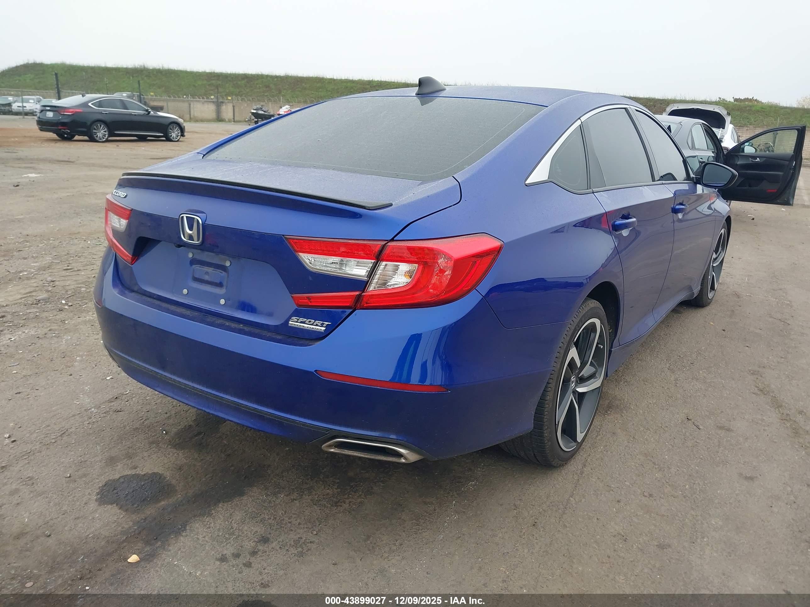 HONDA ACCORD image 4