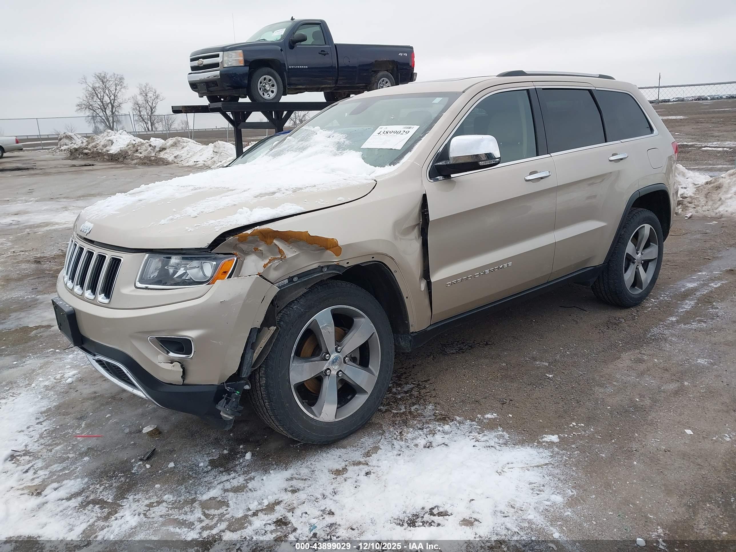 JEEP GRAND image 2