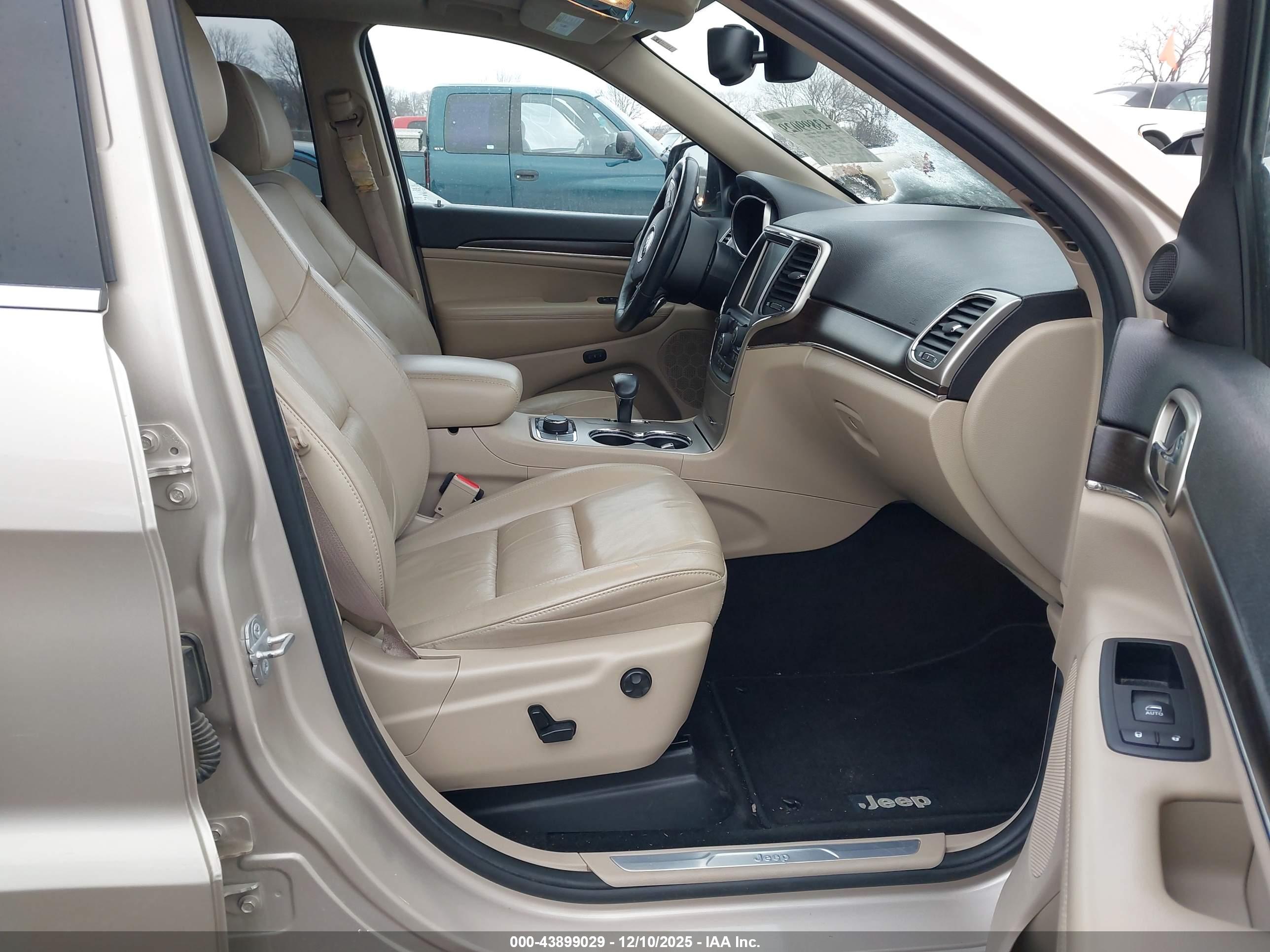 JEEP GRAND image 5