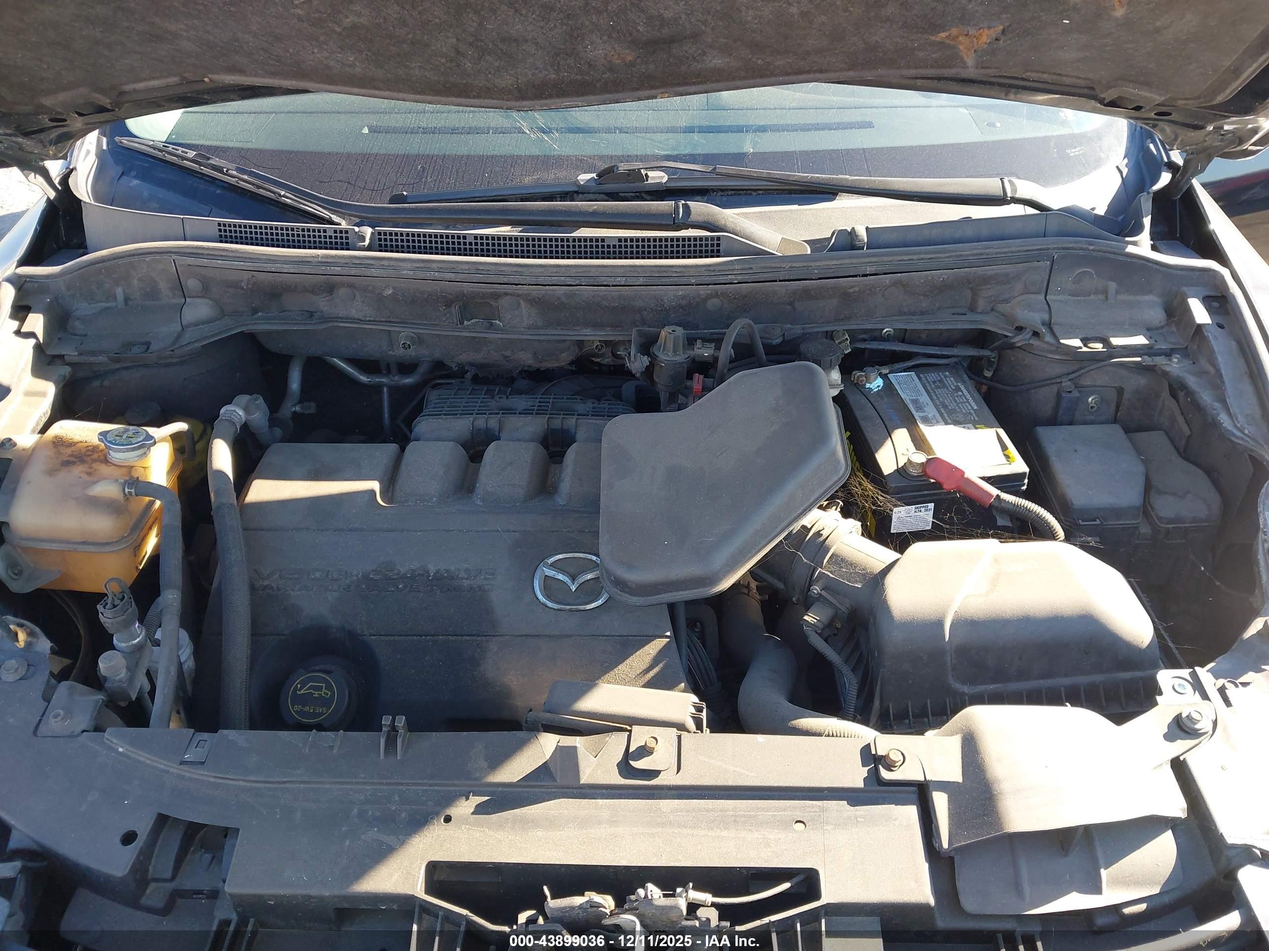 MAZDA CX-9 image 10