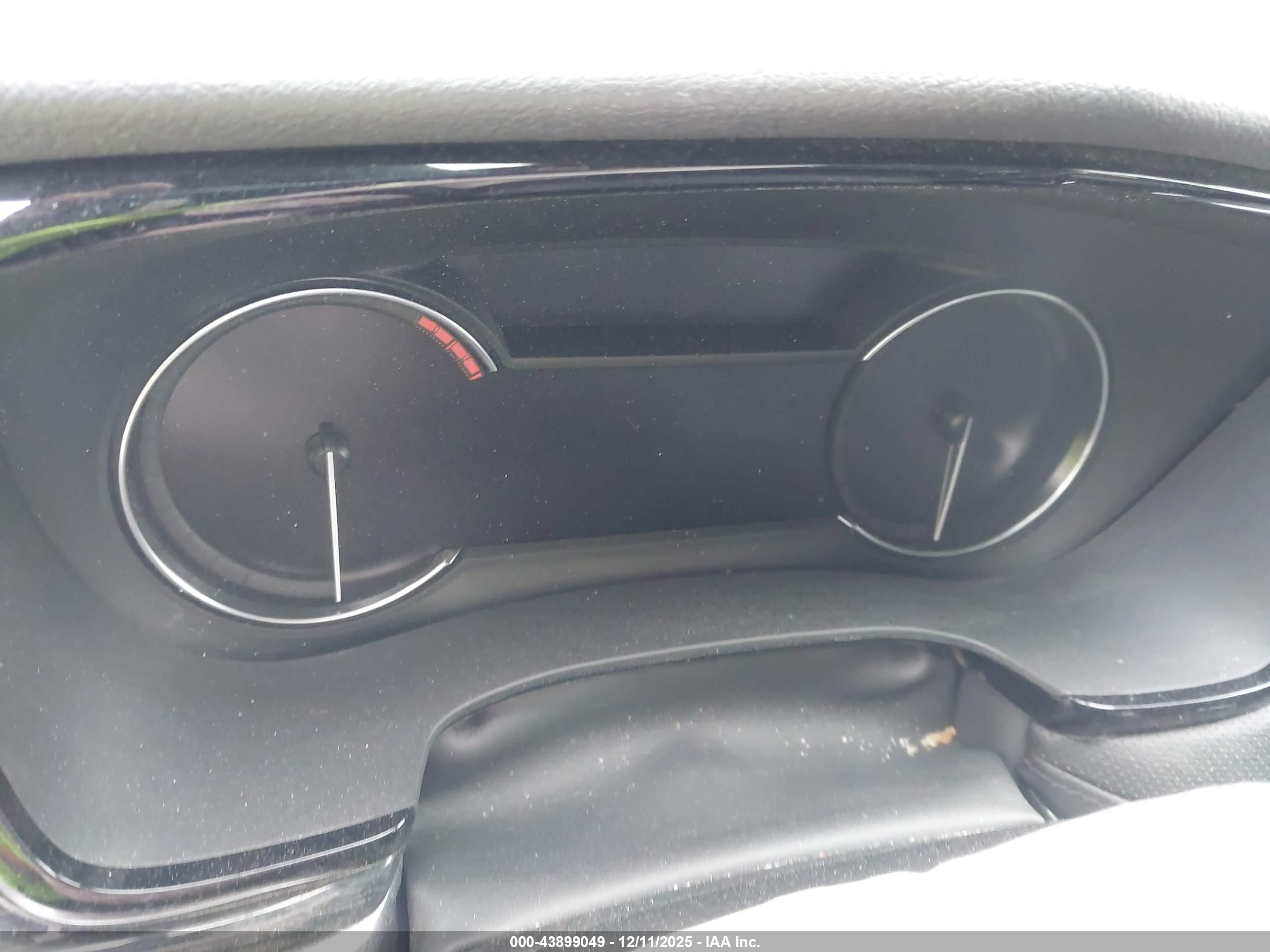 CADILLAC XT5 image 7