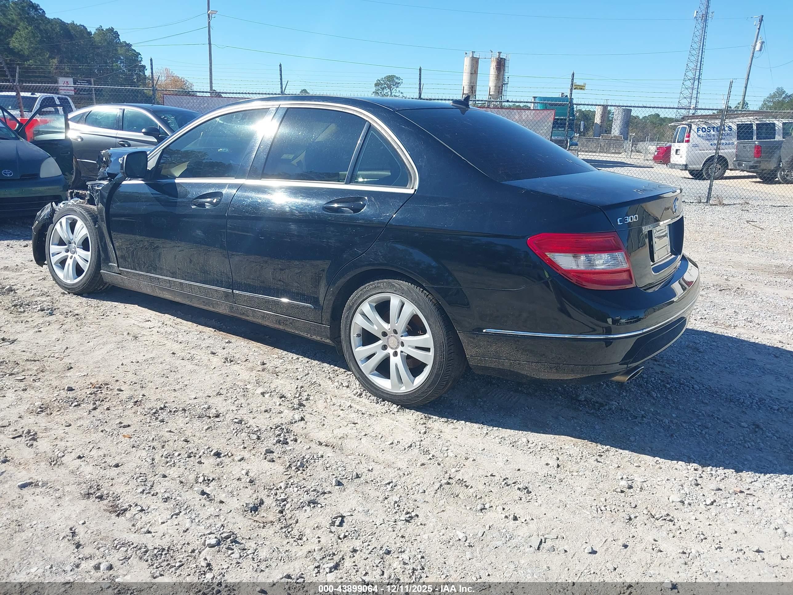 MERCEDES-BENZ C image 3