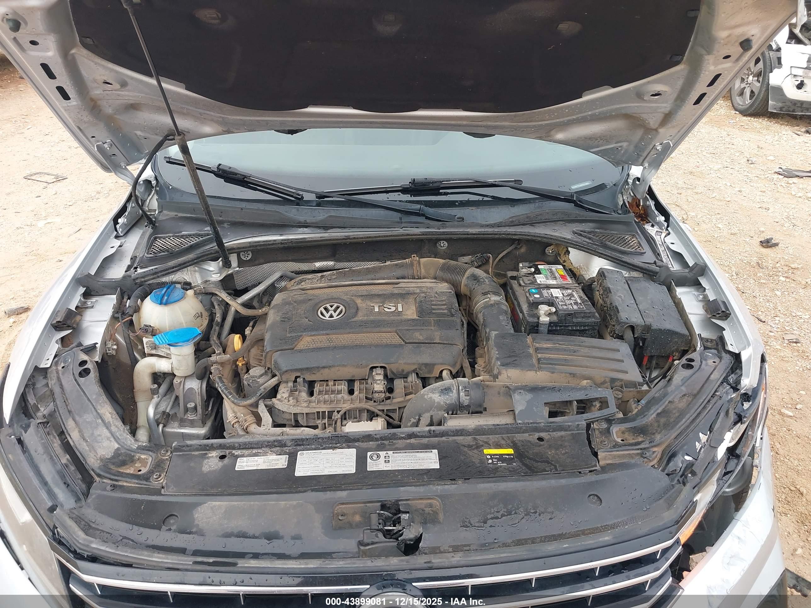 VOLKSWAGEN PASSAT image 10