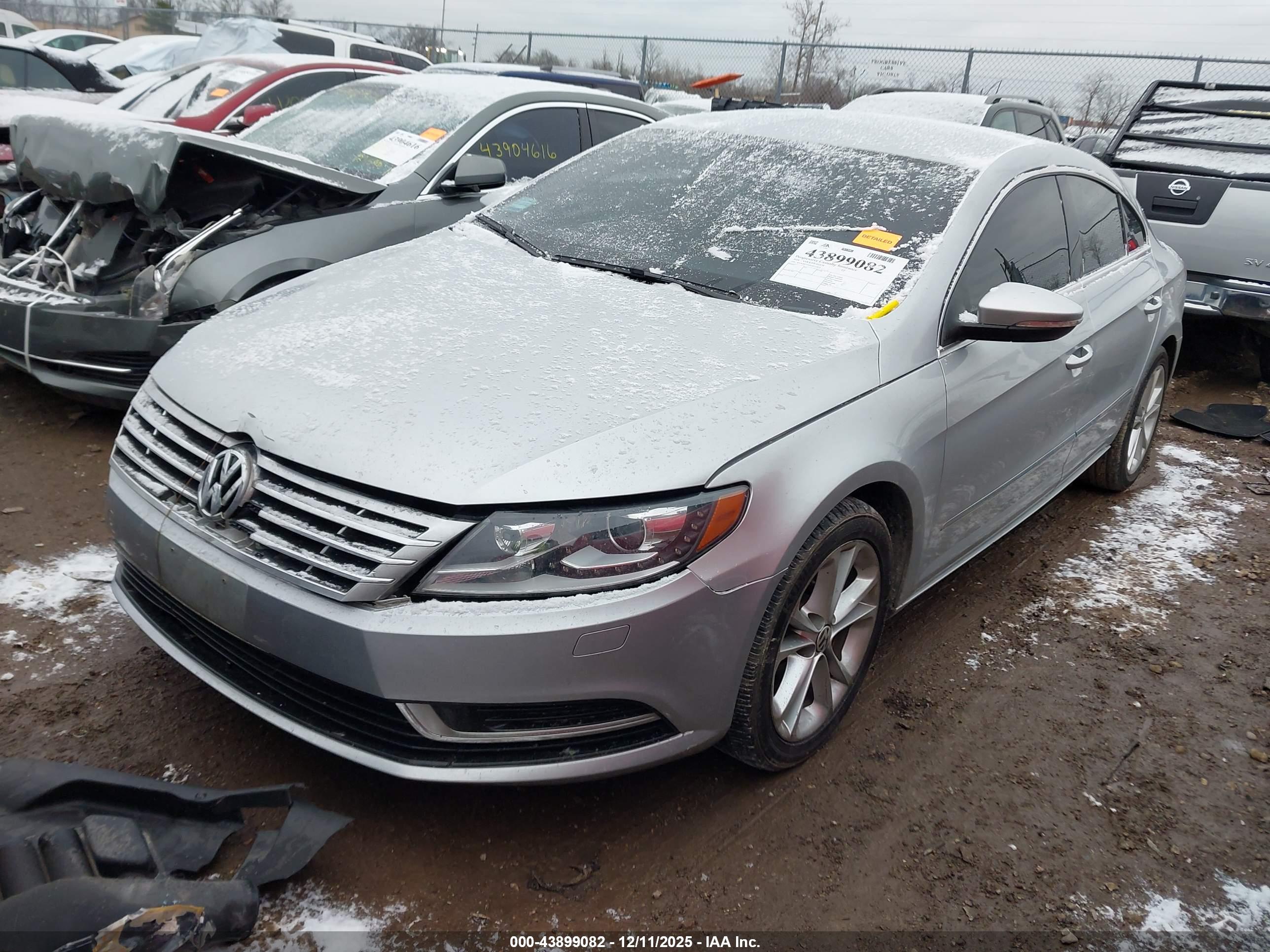 VOLKSWAGEN CC image 2