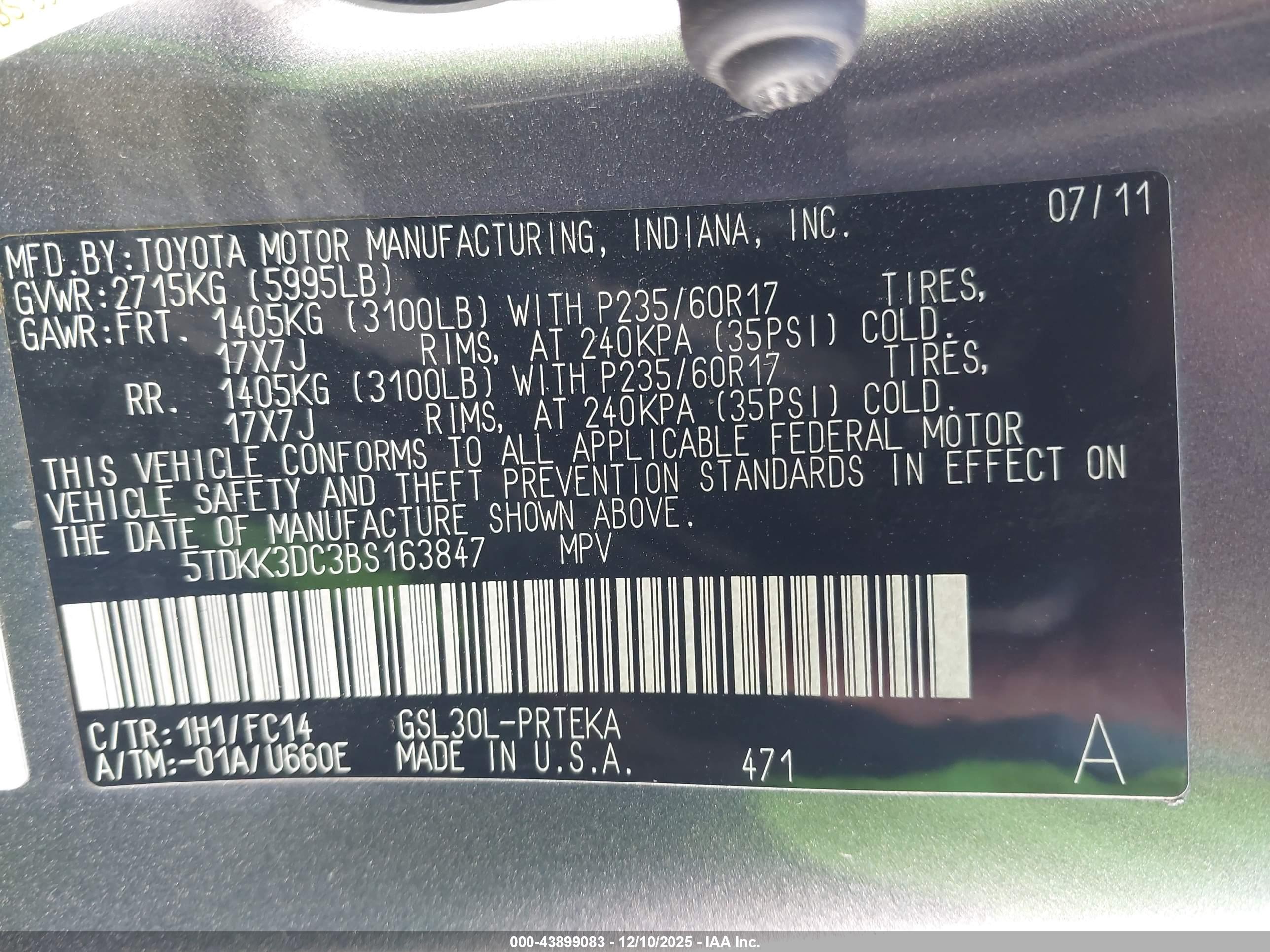 TOYOTA SIENNA image 9