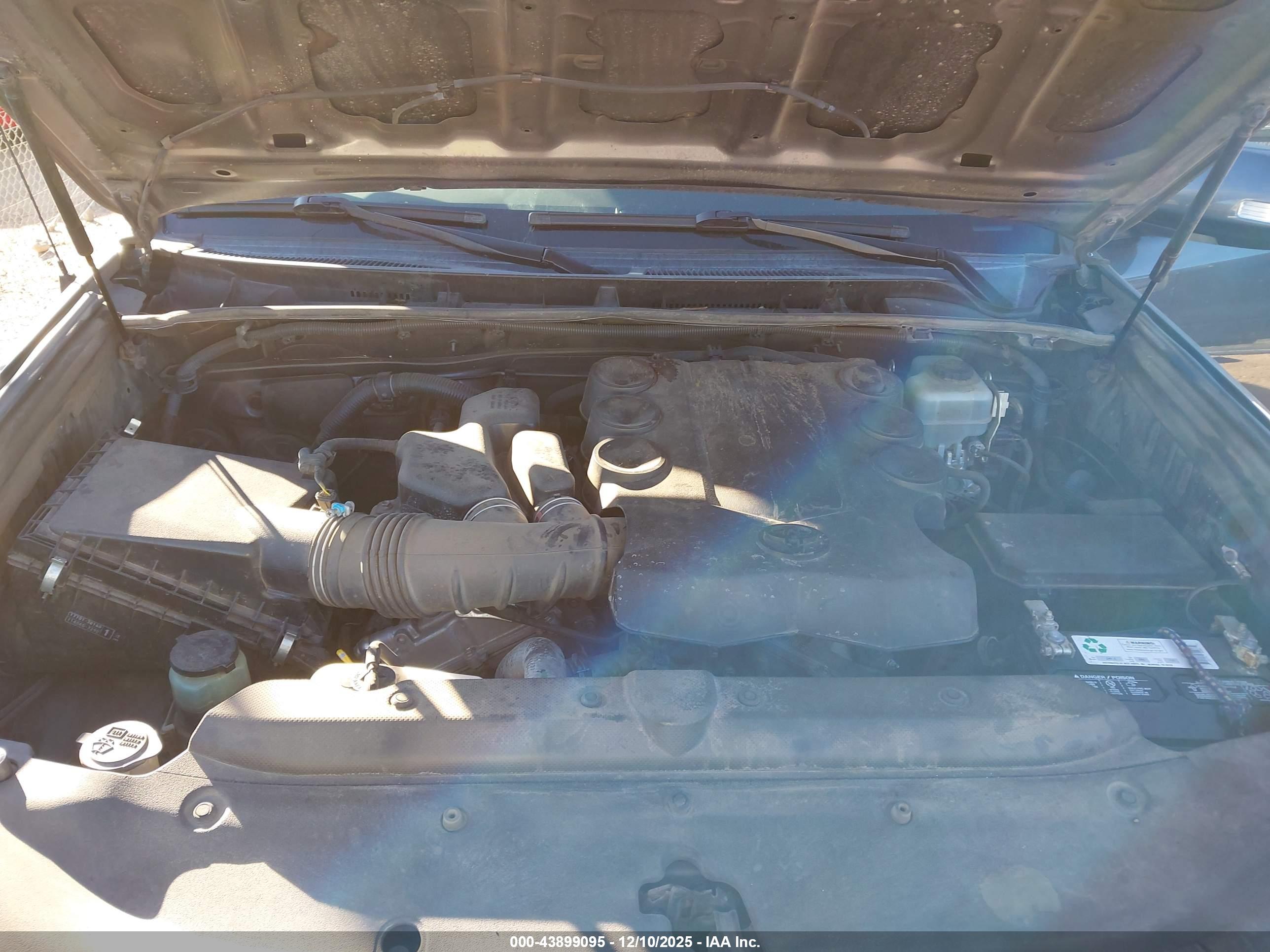 TOYOTA 4RUNNER image 10