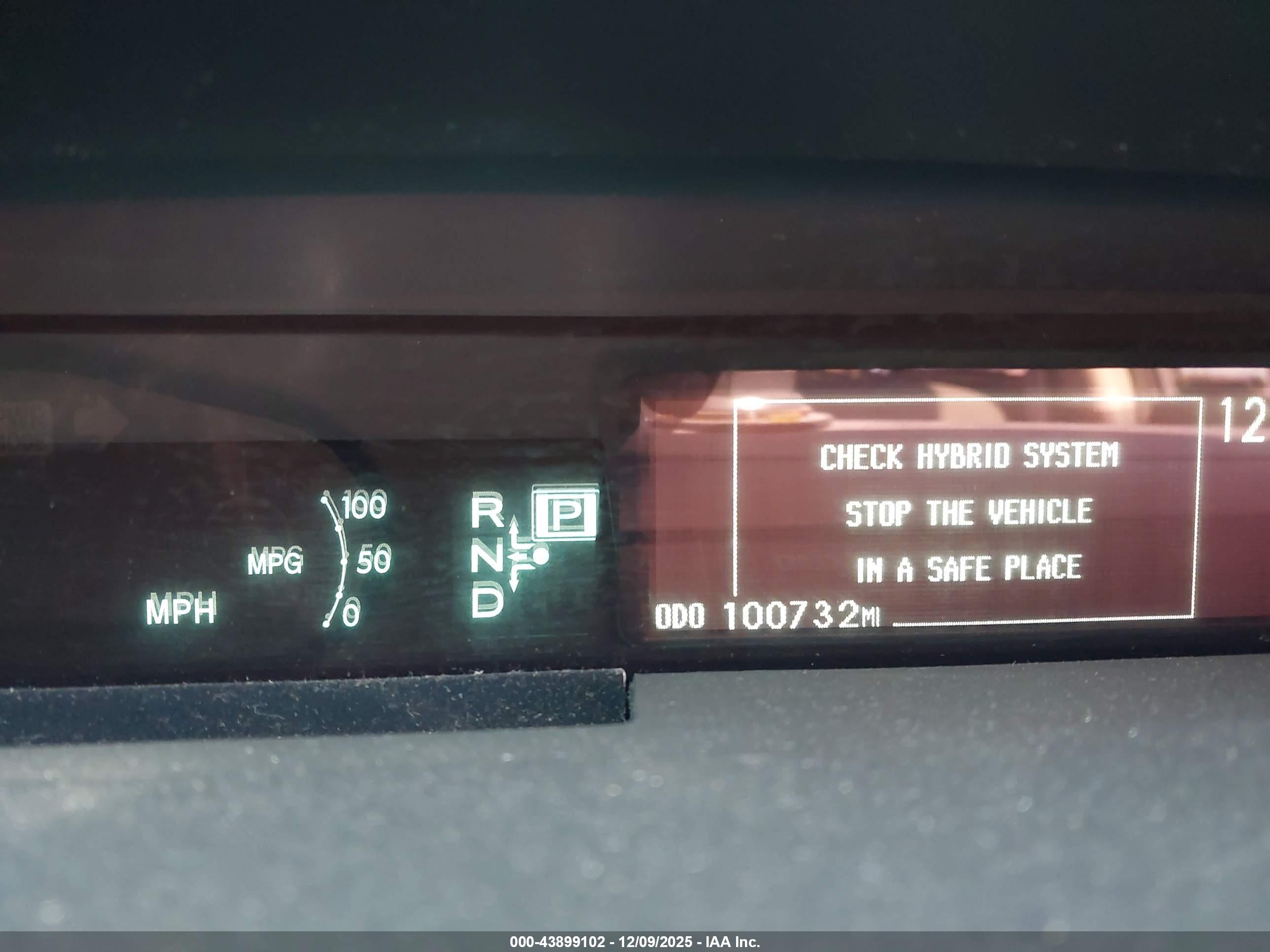 TOYOTA PRIUS image 7