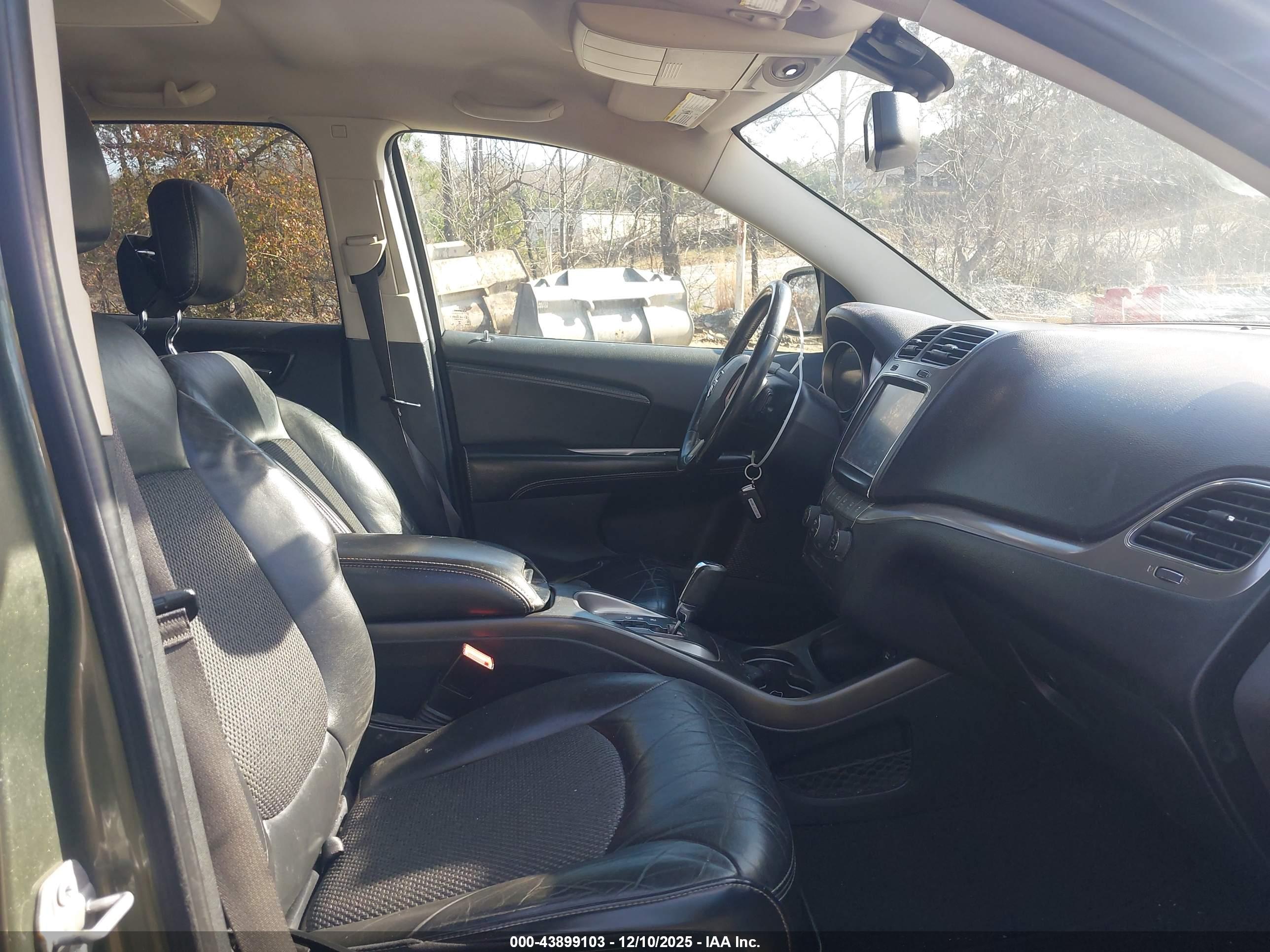 DODGE JOURNEY image 5