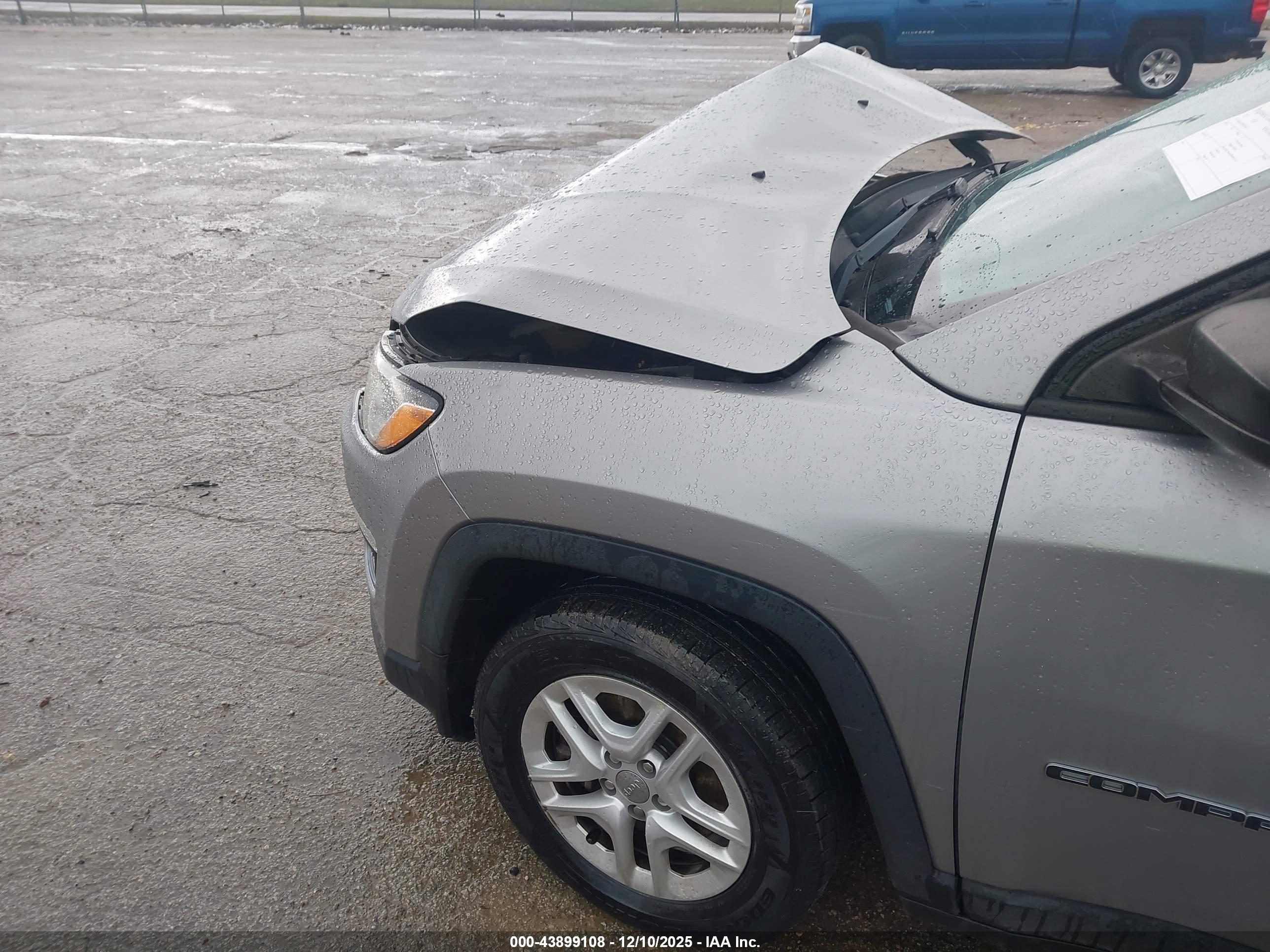 JEEP COMPASS image 6