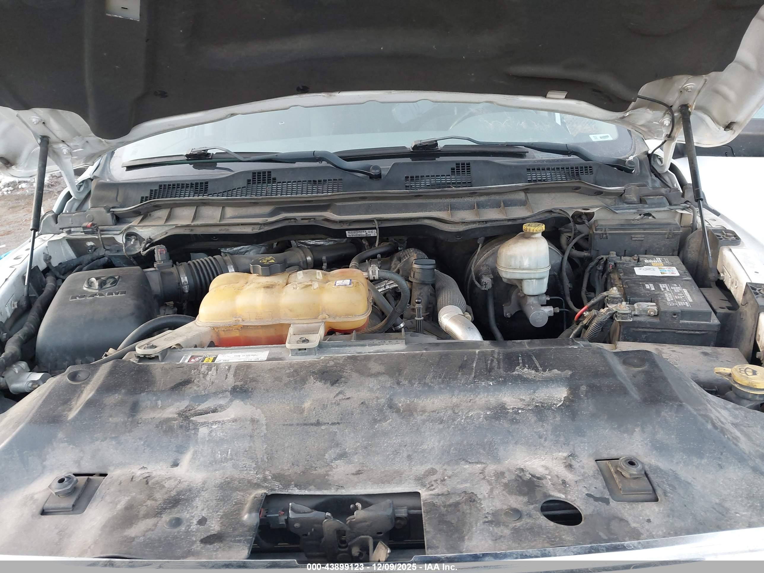 RAM 1500 image 10