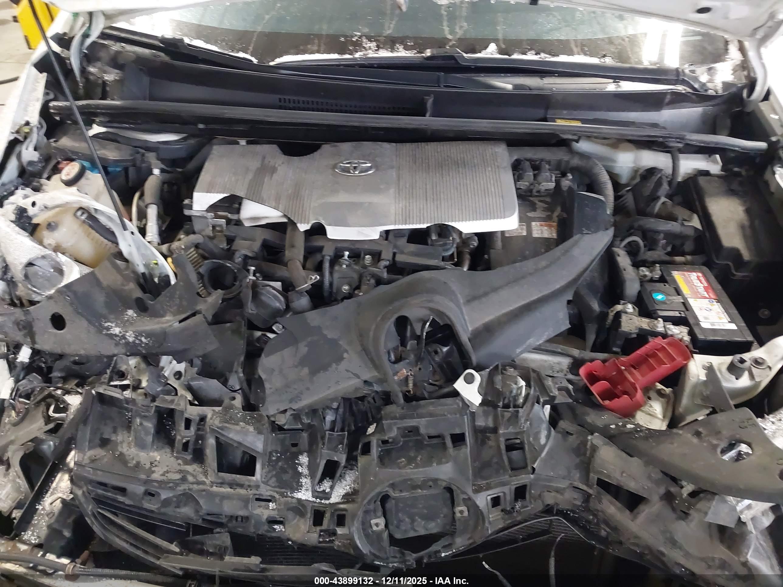 TOYOTA PRIUS image 10