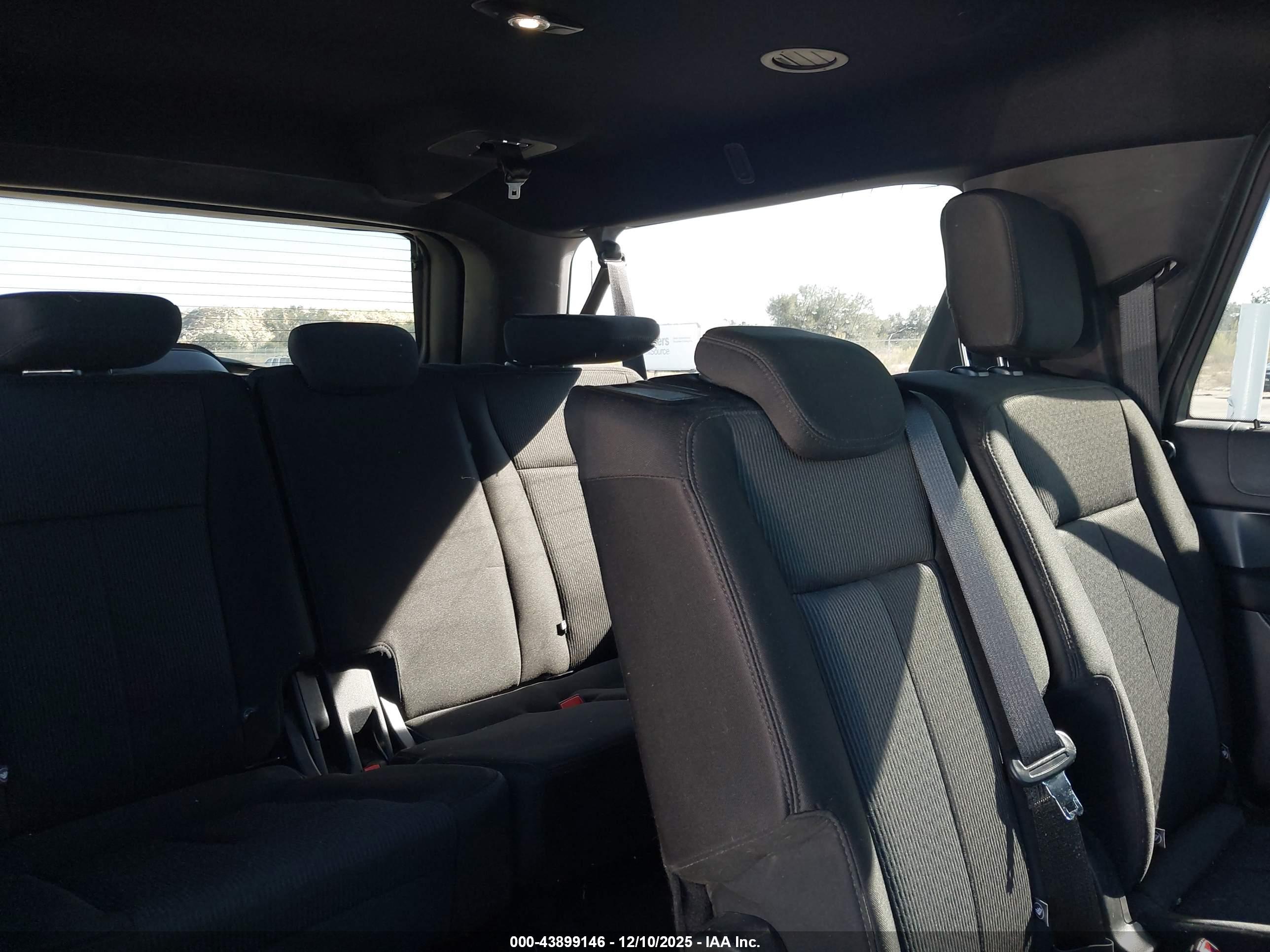 FORD EXPEDITION image 8
