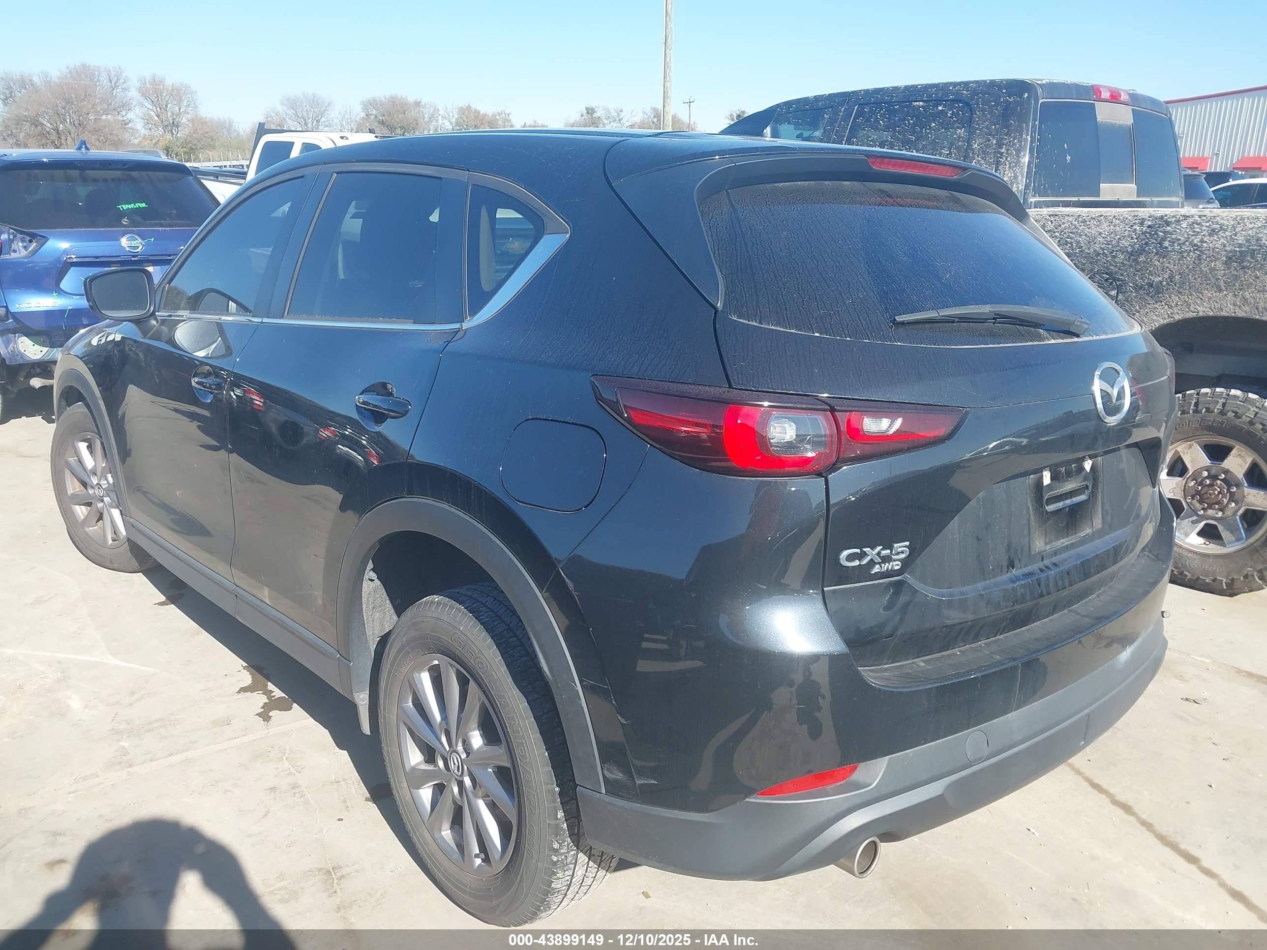 MAZDA CX-5 image 3