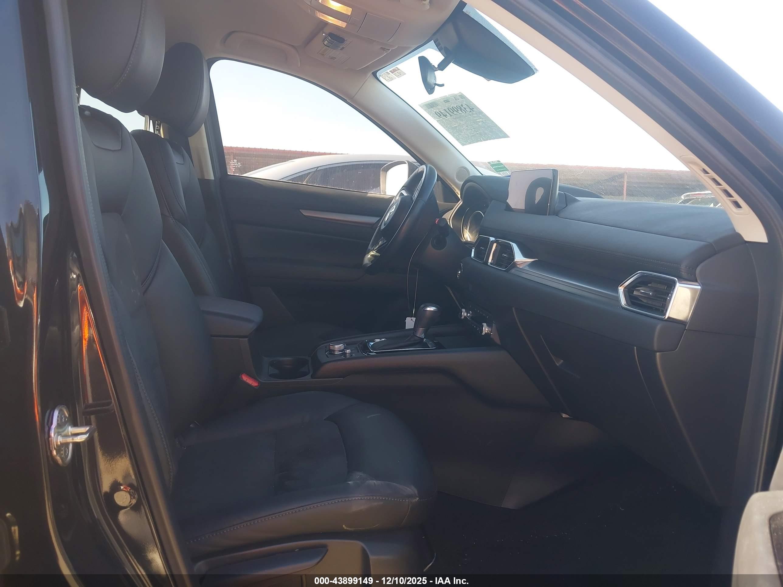 MAZDA CX-5 image 5