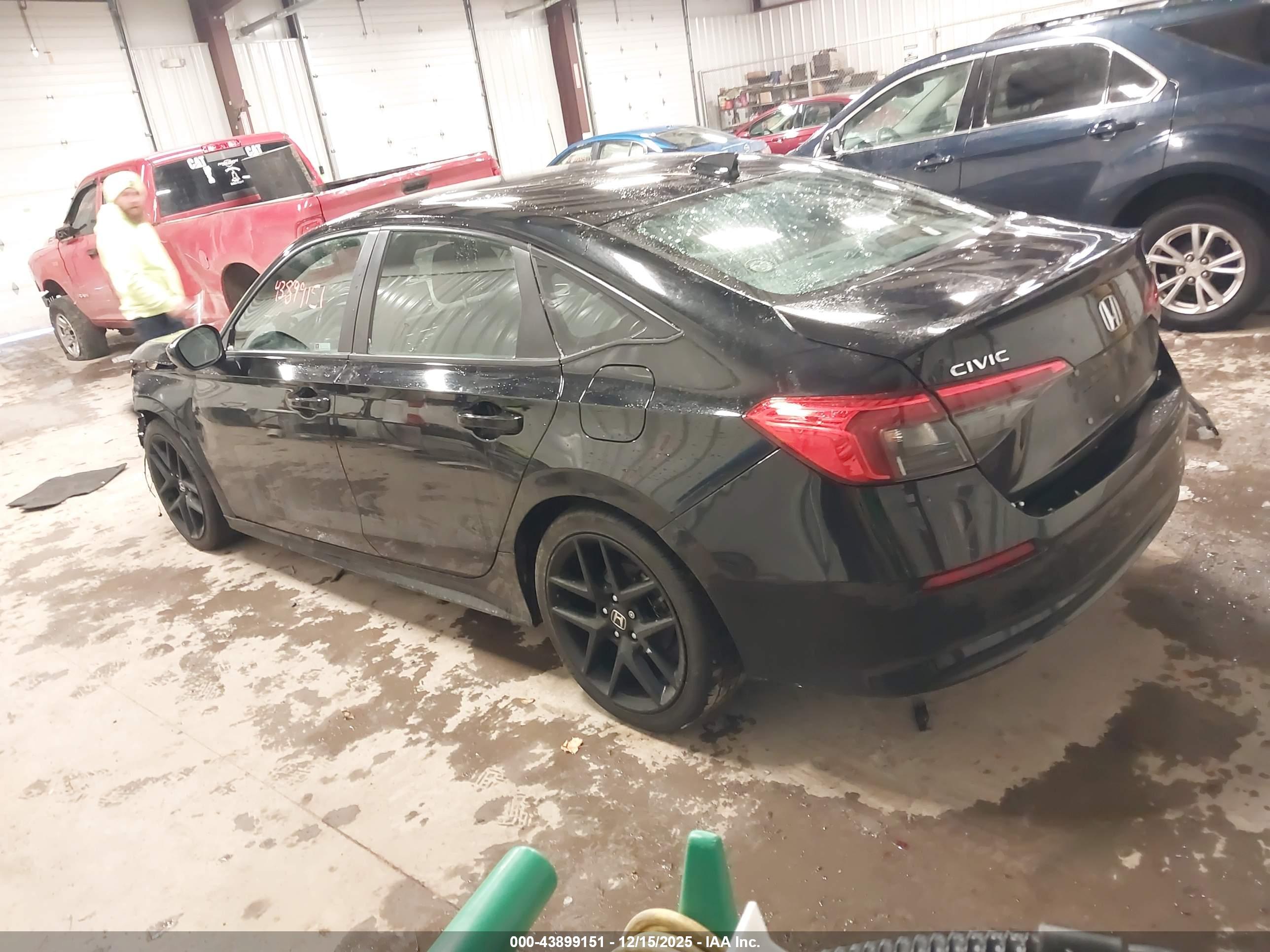 HONDA CIVIC image 3