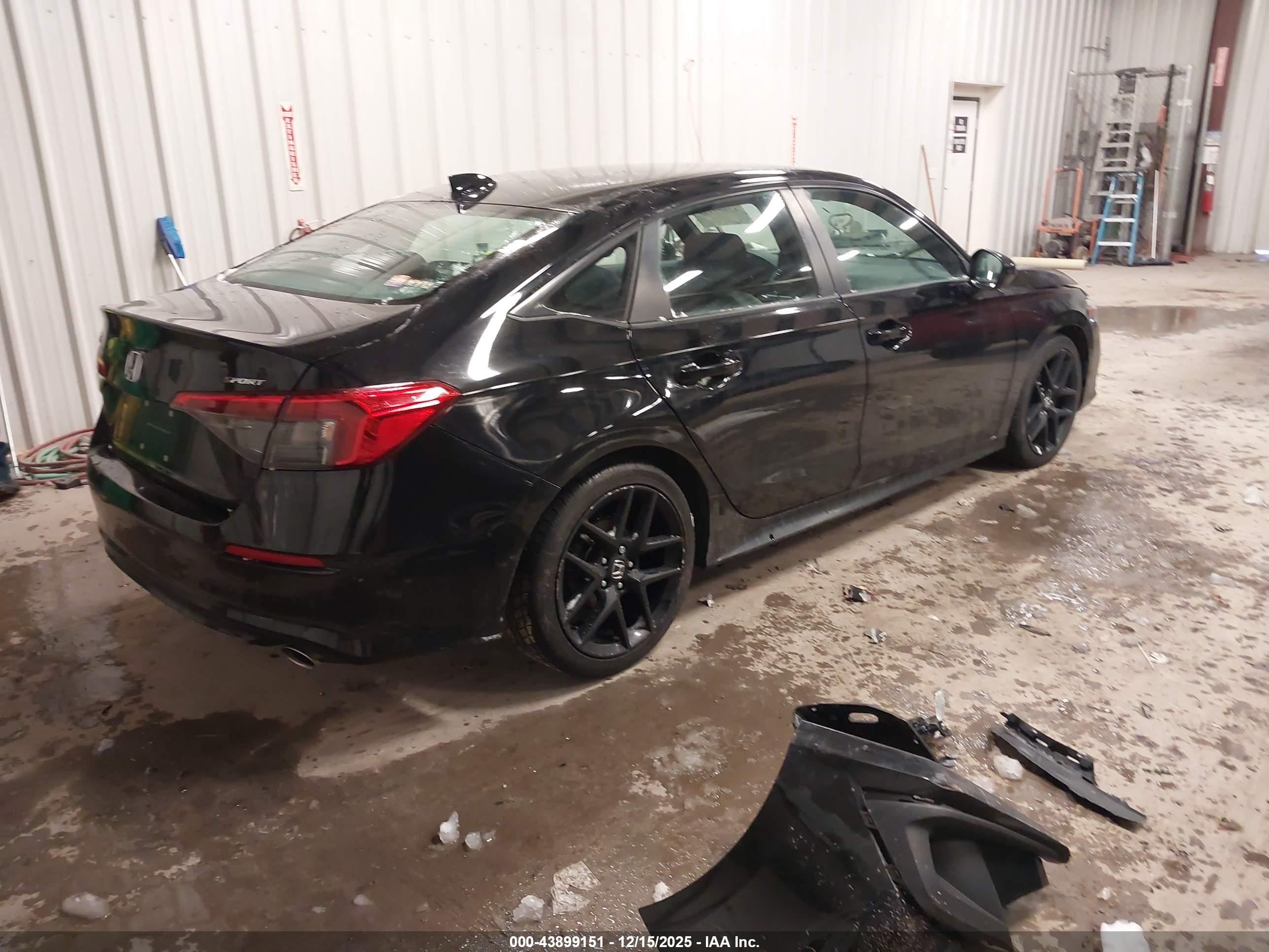 HONDA CIVIC image 4