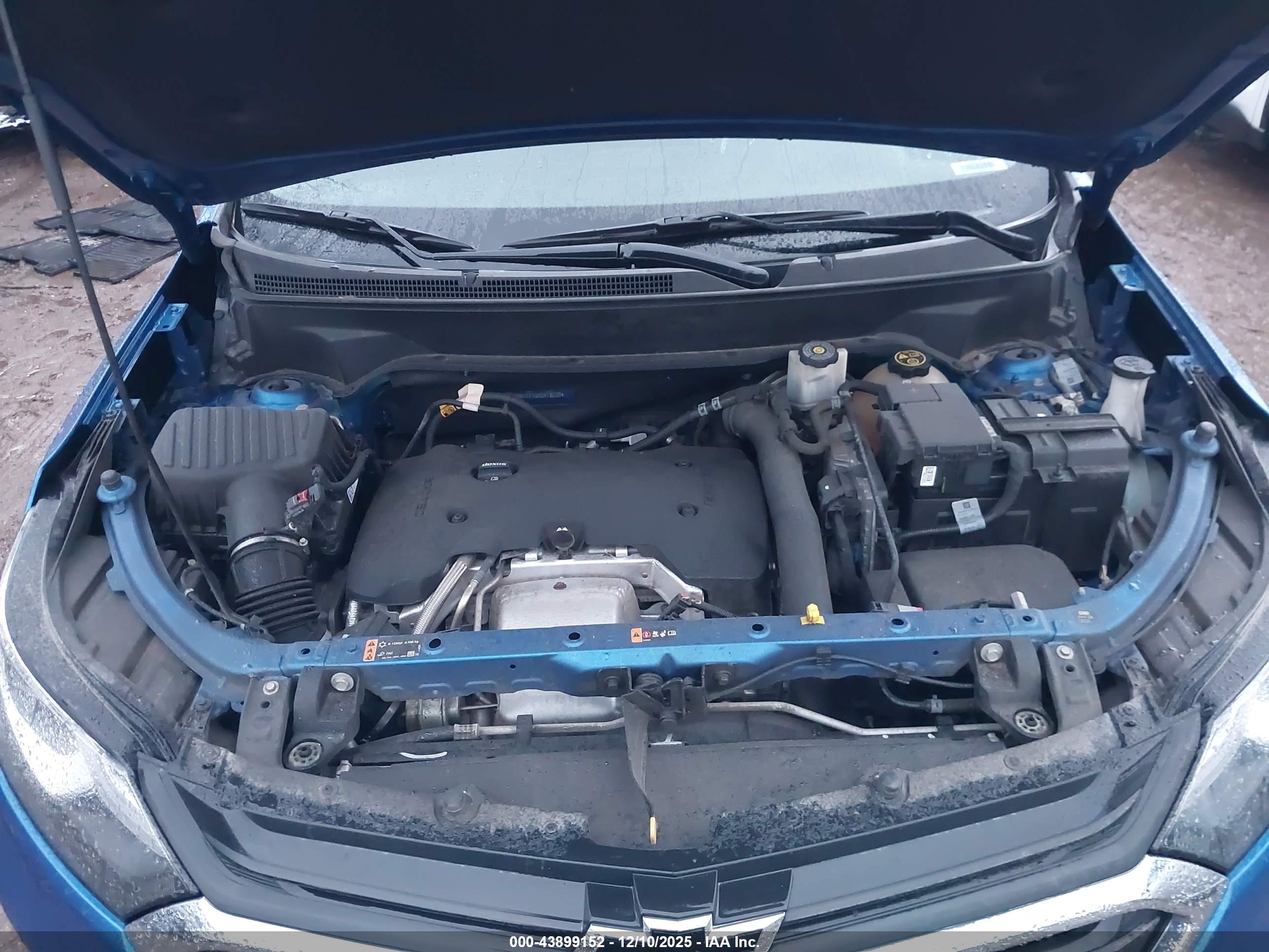 CHEVROLET EQUINOX image 10