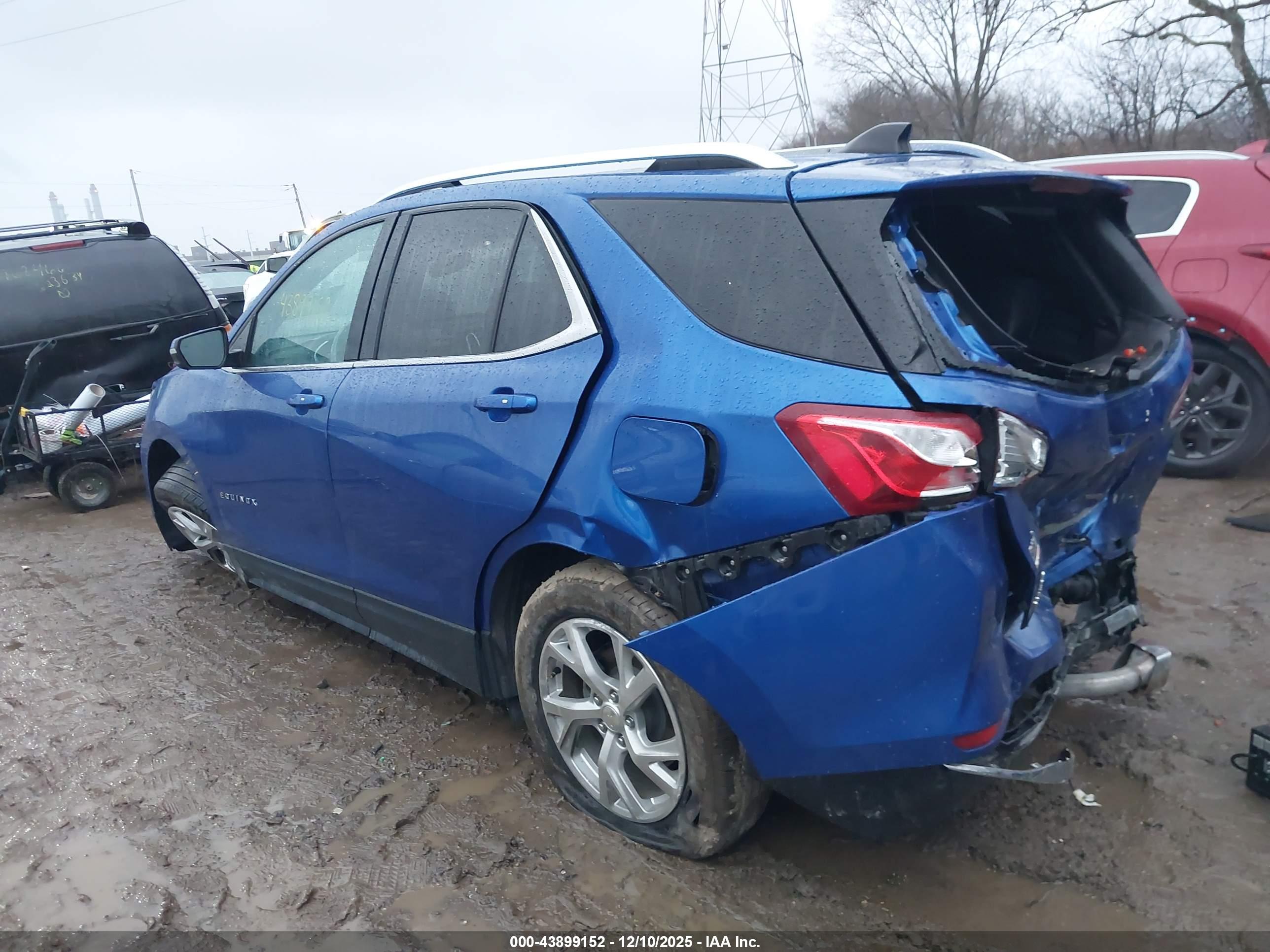 CHEVROLET EQUINOX image 3