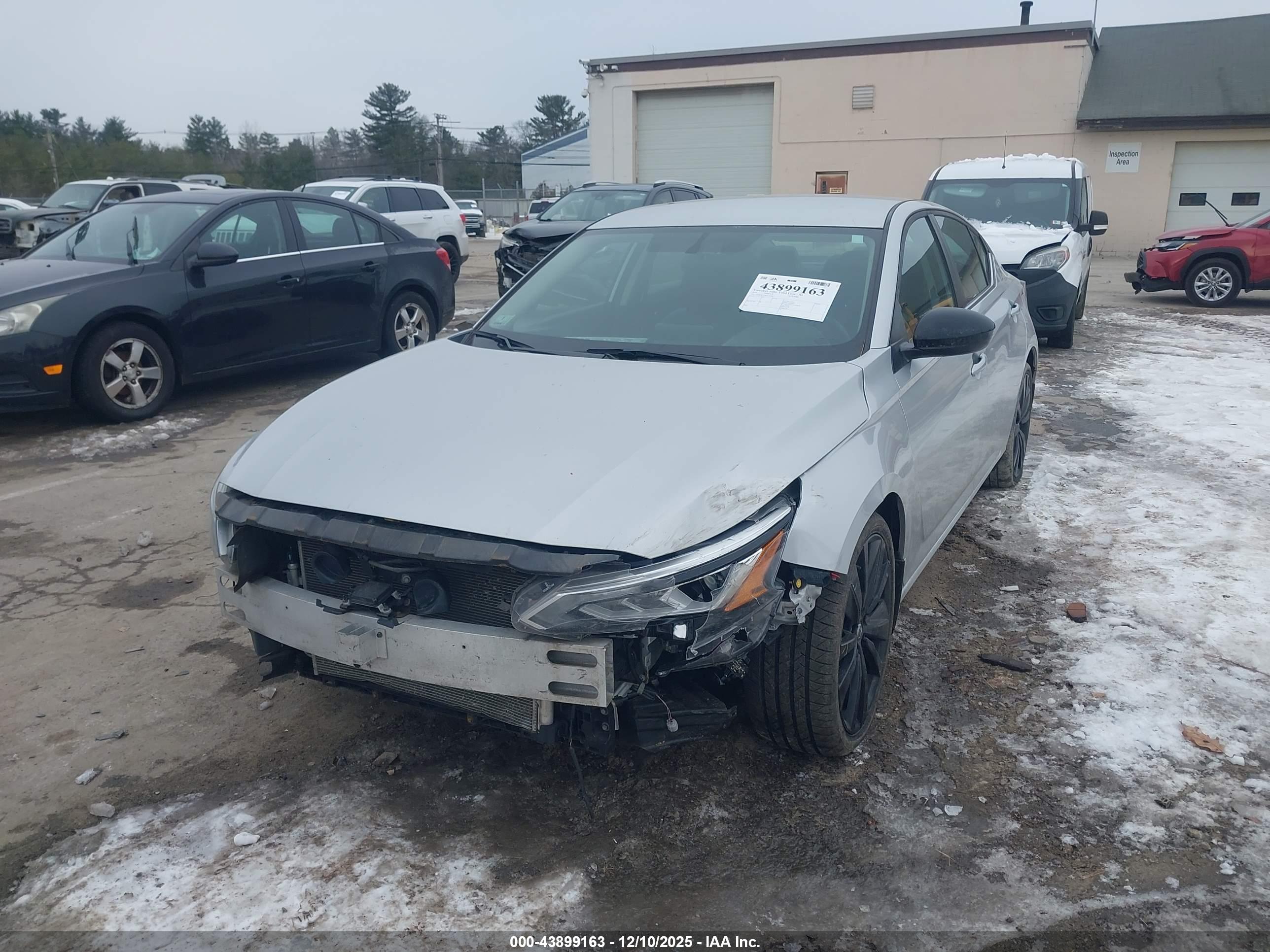 NISSAN ALTIMA image 6