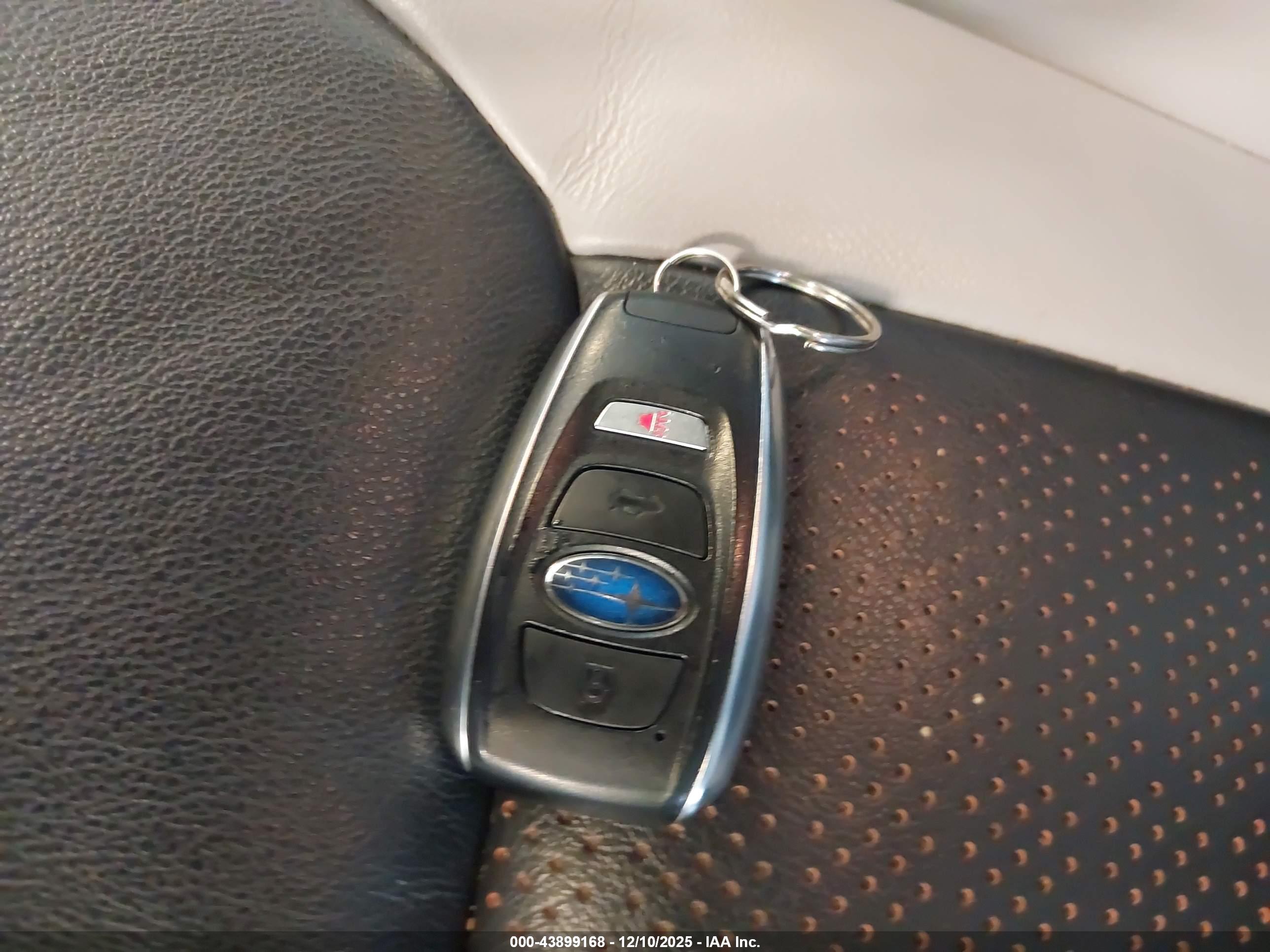SUBARU CROSSTREK image 11