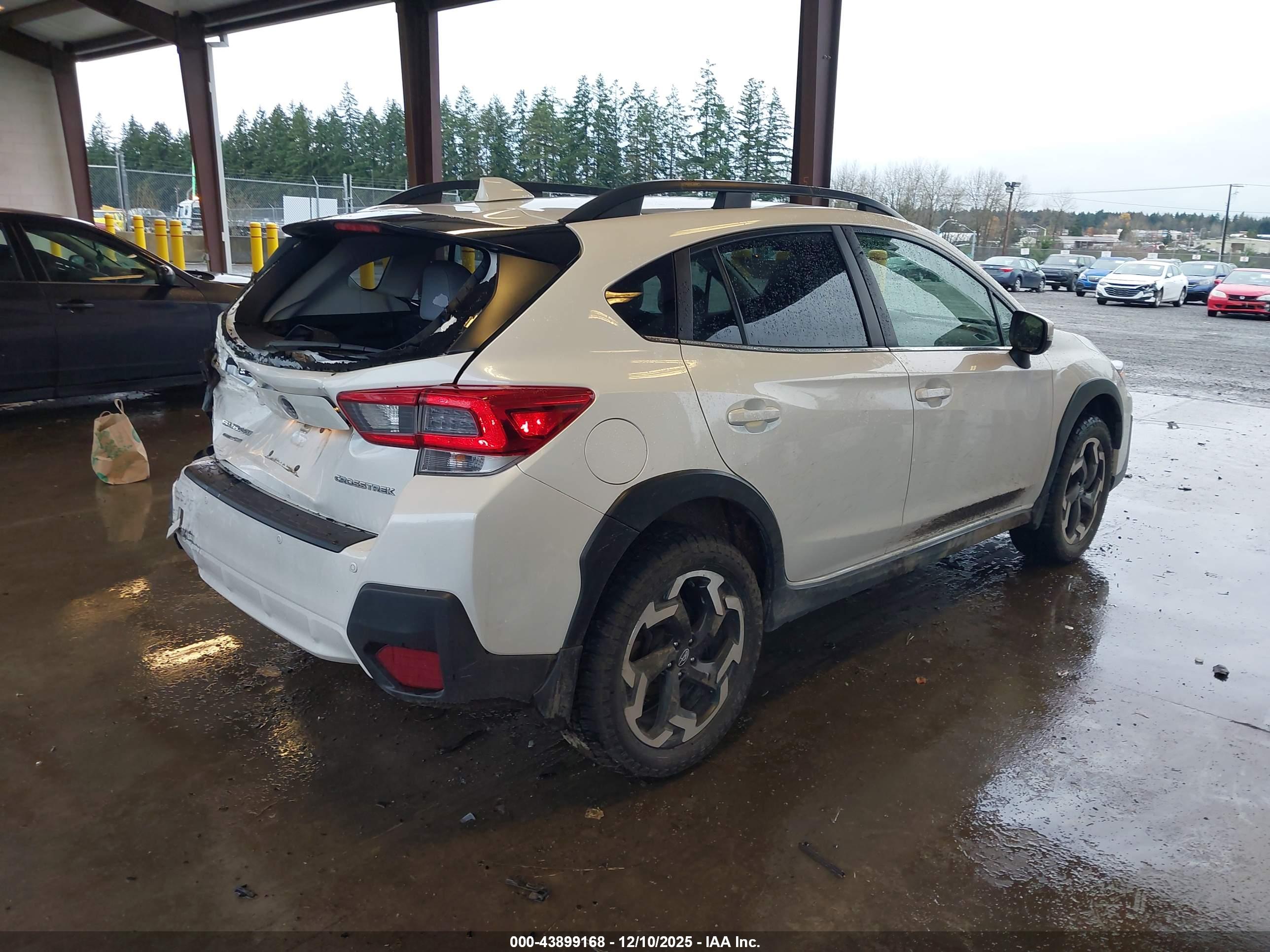 SUBARU CROSSTREK image 4
