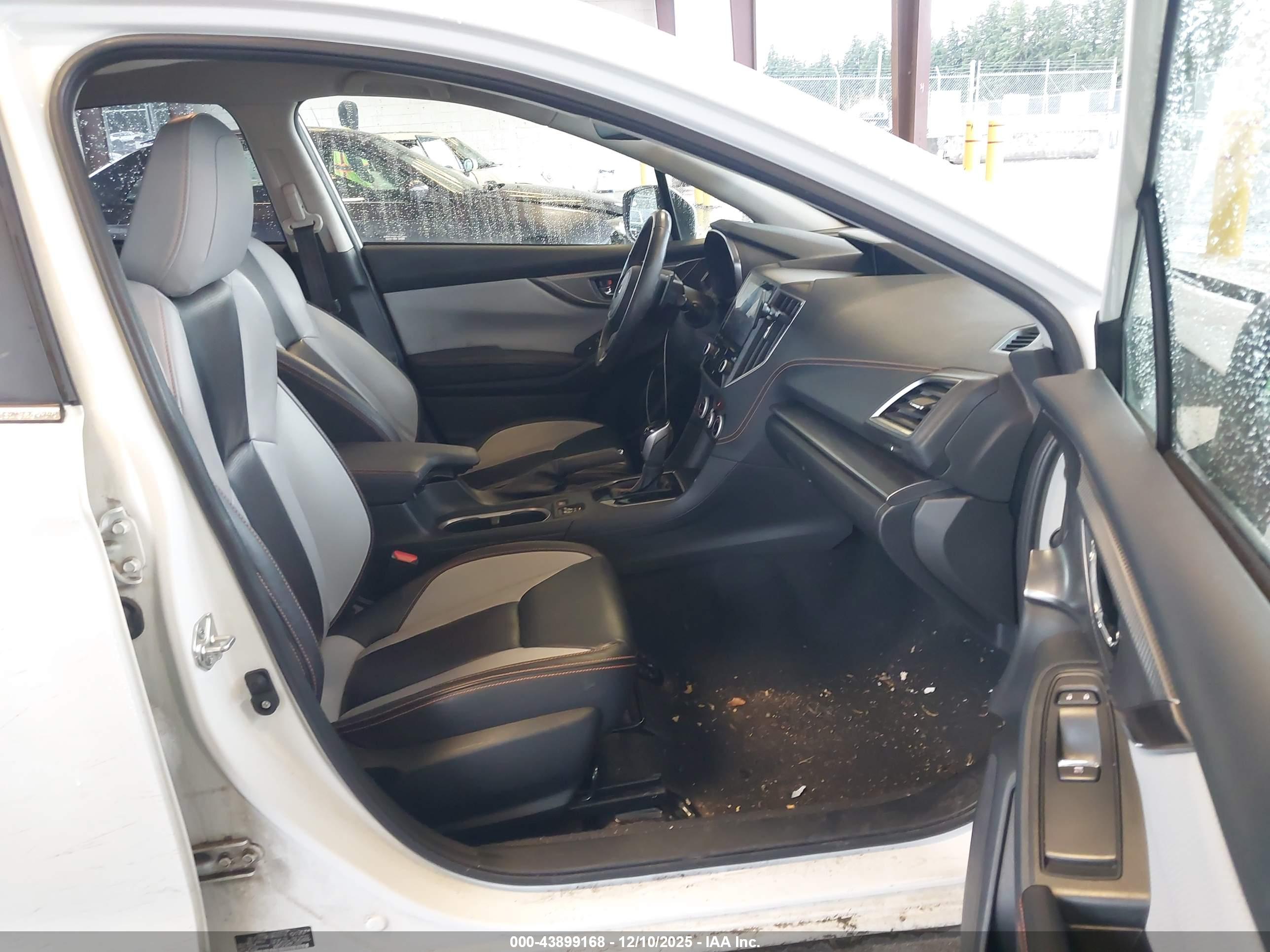 SUBARU CROSSTREK image 5