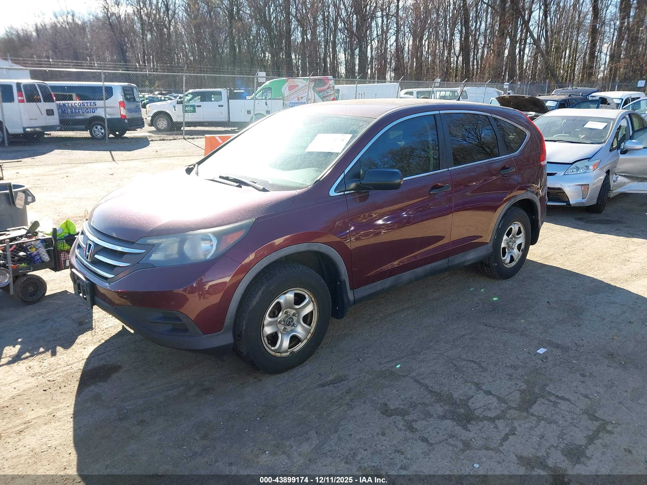 HONDA CR-V image 2